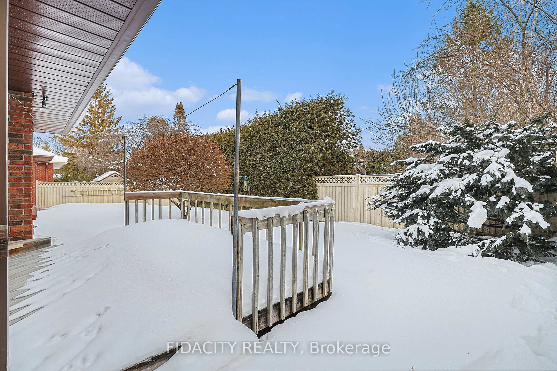 Photo 25 of 19 Maple Grove Road, Ottawa, Kanata - Katimavik — HOMEH
