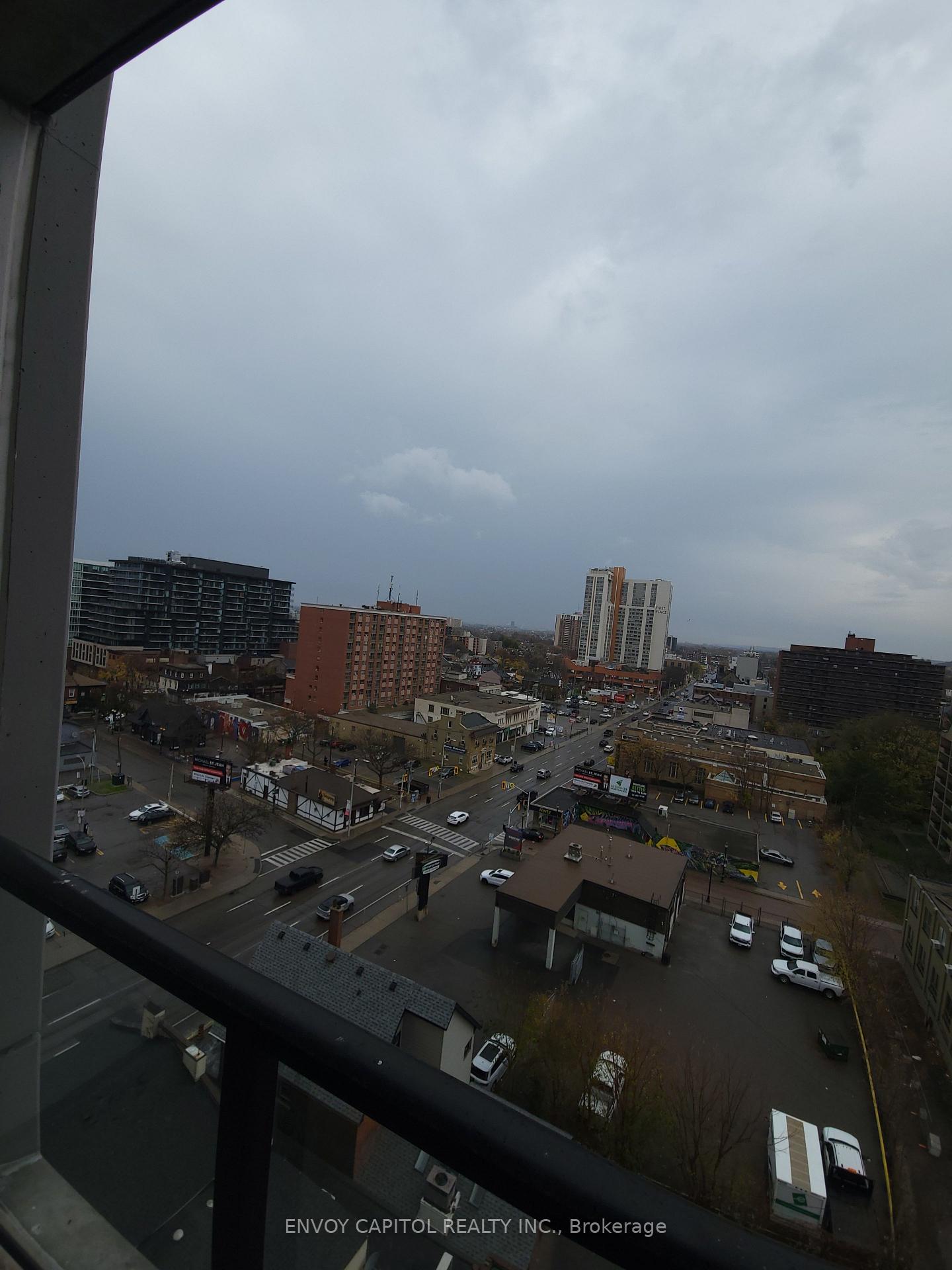 Photo 13 of Unit 1602, 49 Walnut Street S, Hamilton, Corktown — HOMEH