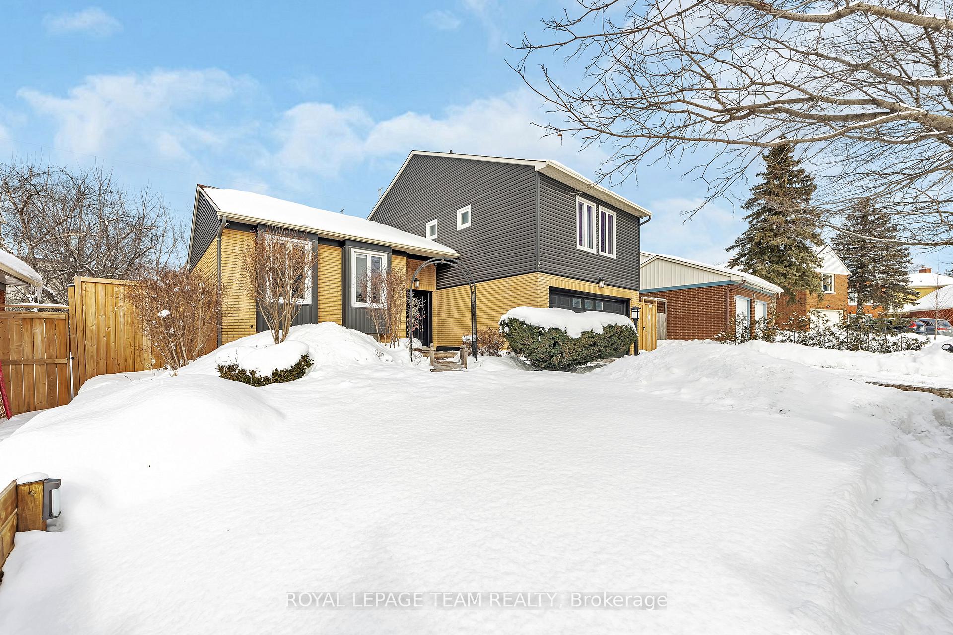 Photo 3 of 3 Trotting Way, Ottawa, Kanata - Bridlewood — HOMEH