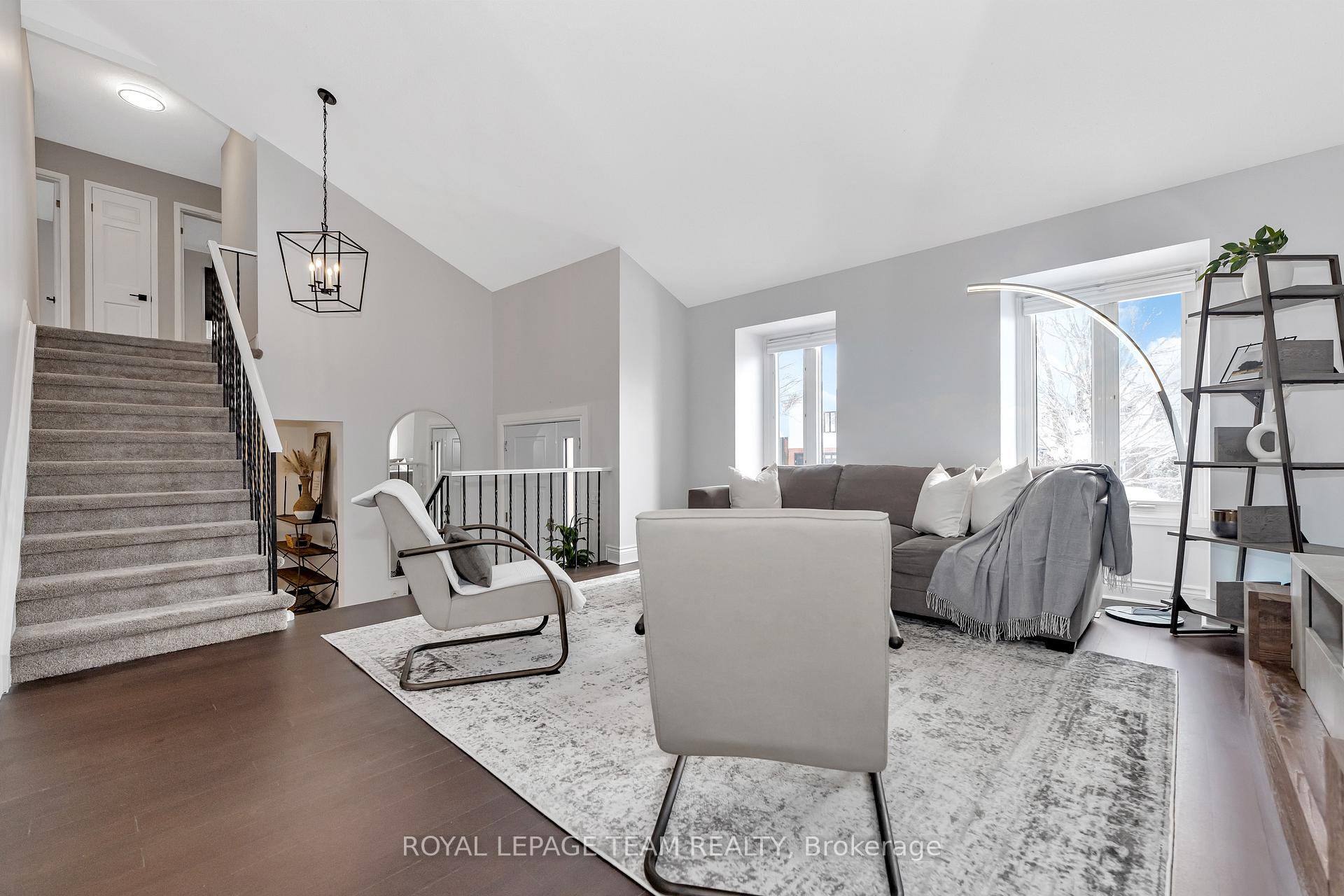 Photo 6 of 3 Trotting Way, Ottawa, Kanata - Bridlewood — HOMEH