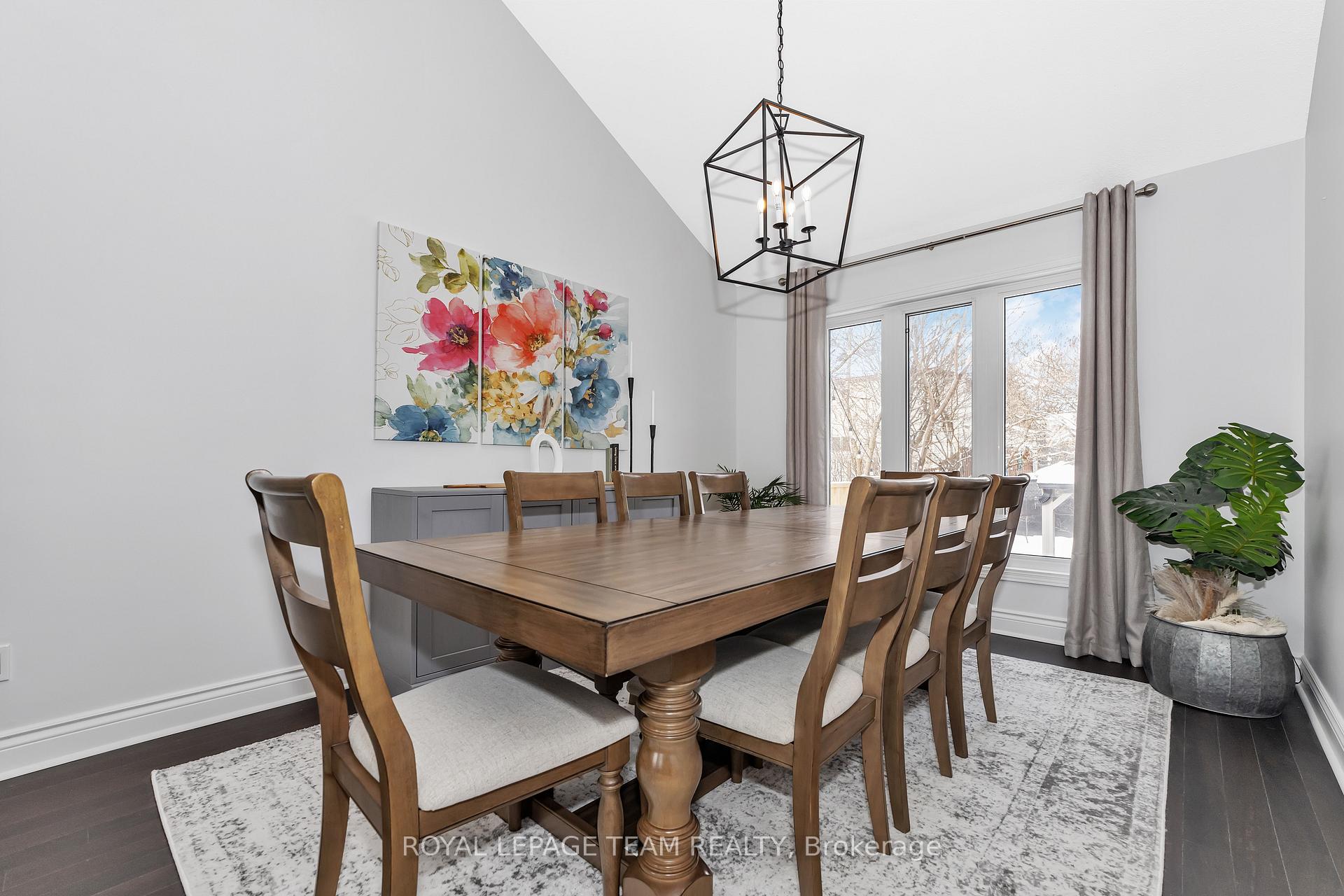 Photo 8 of 3 Trotting Way, Ottawa, Kanata - Bridlewood — HOMEH