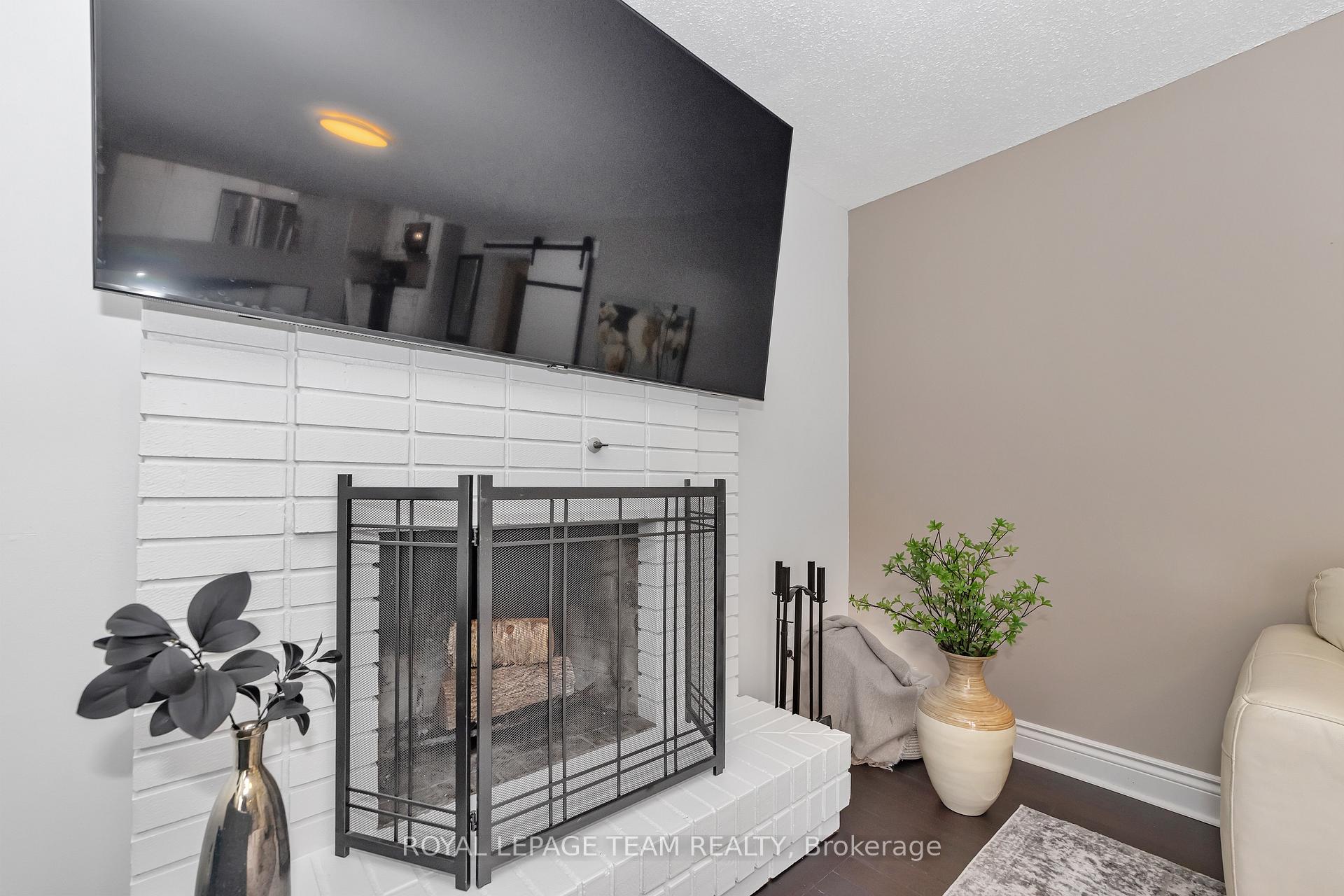 Photo 12 of 3 Trotting Way, Ottawa, Kanata - Bridlewood — HOMEH