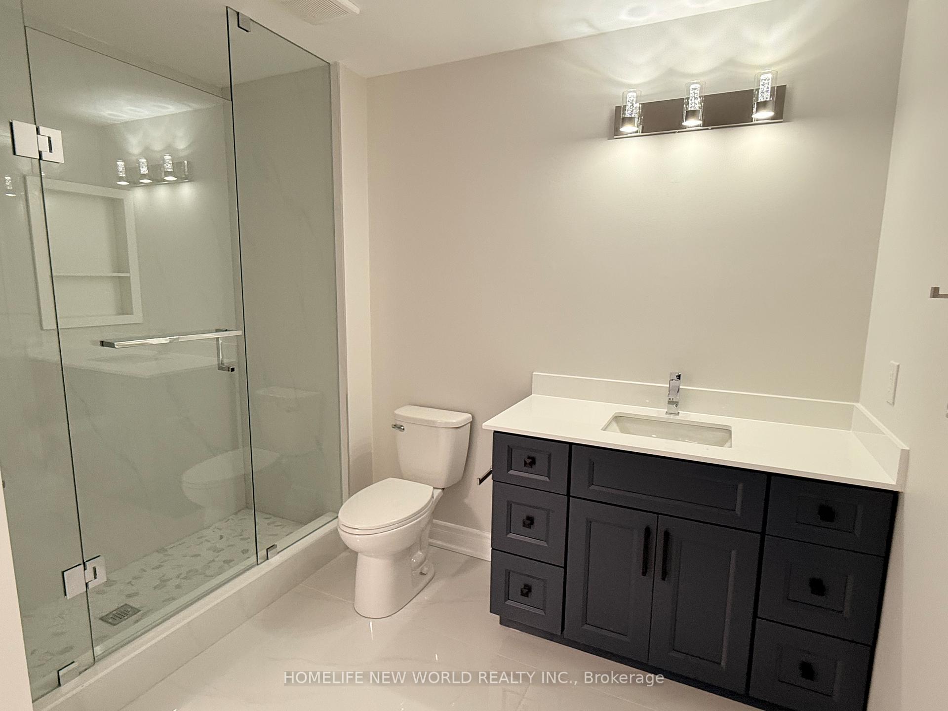 Photo 25 of 43 Houndsbrook Crescent E, Markham, Markville — HOMEH