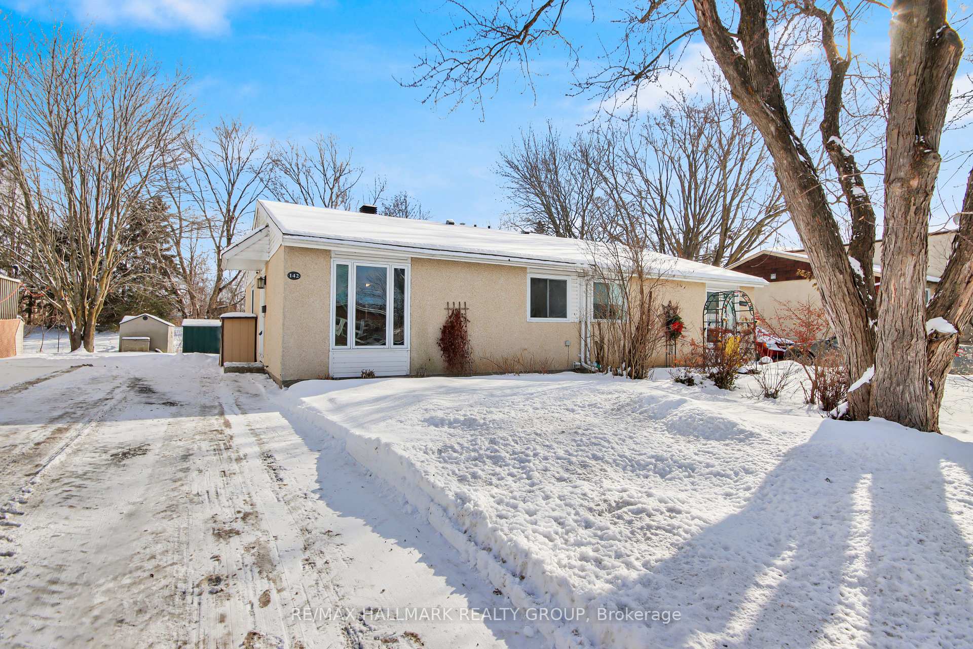 Photo 1 of 142 Rothesay Drive, Ottawa, Kanata - Glencairn/Hazeldean — HOMEH