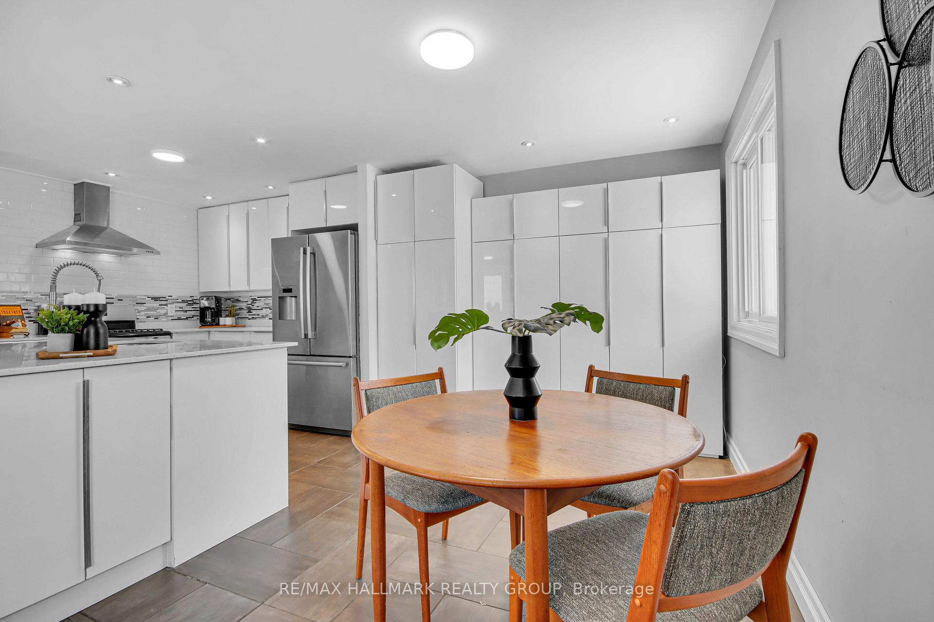 Photo 14 of 142 Rothesay Drive, Ottawa, Kanata - Glencairn/Hazeldean — HOMEH