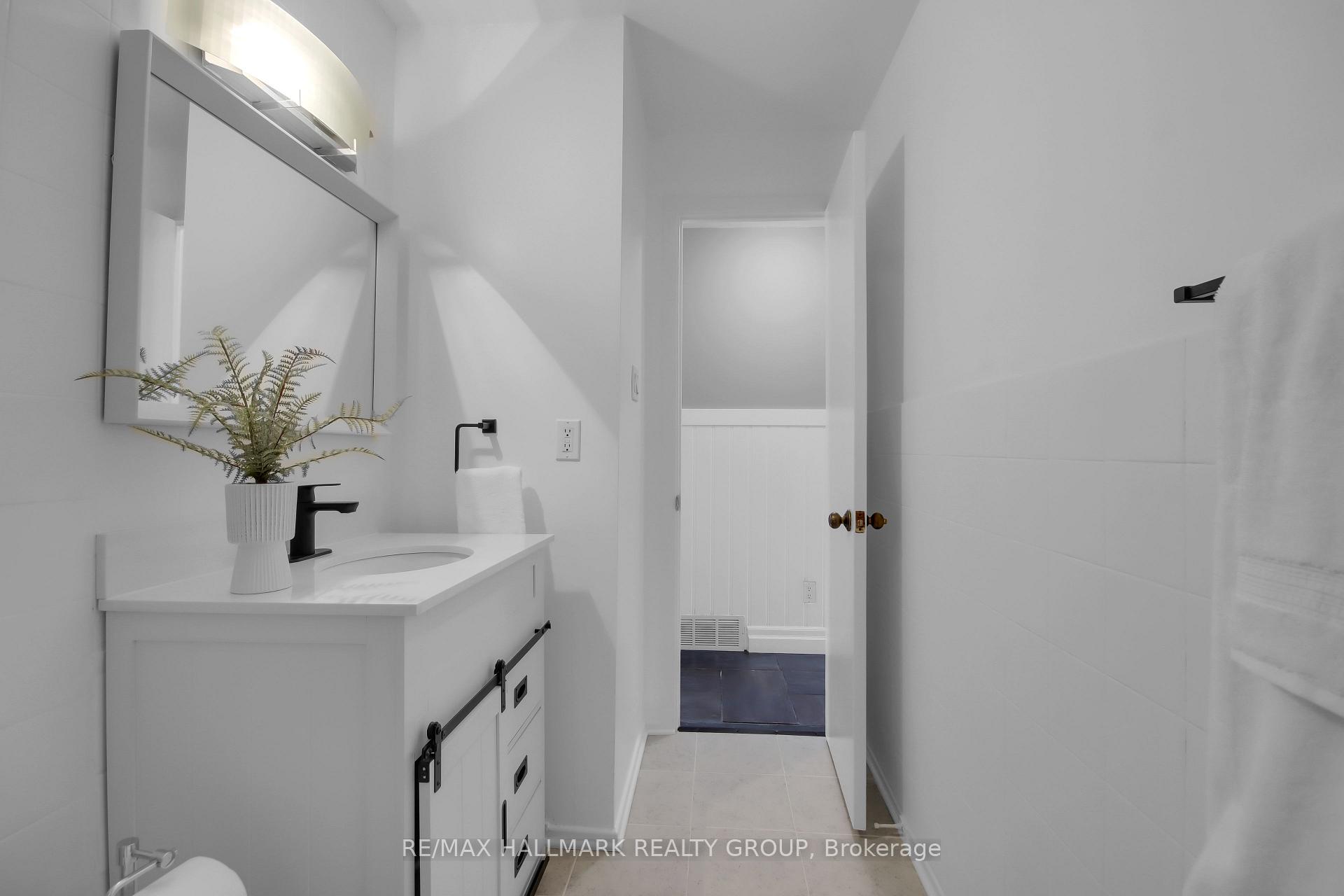 Photo 25 of 142 Rothesay Drive, Ottawa, Kanata - Glencairn/Hazeldean — HOMEH