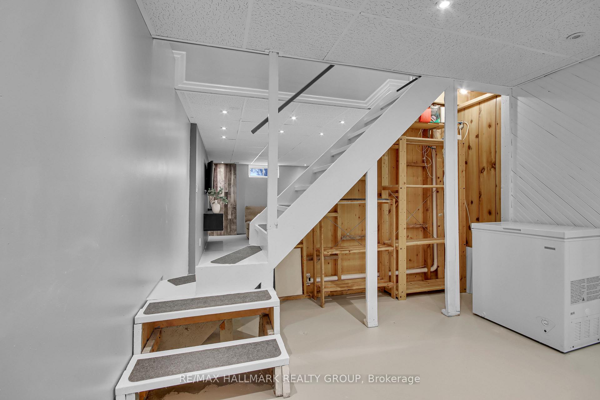 Photo 28 of 142 Rothesay Drive, Ottawa, Kanata - Glencairn/Hazeldean — HOMEH