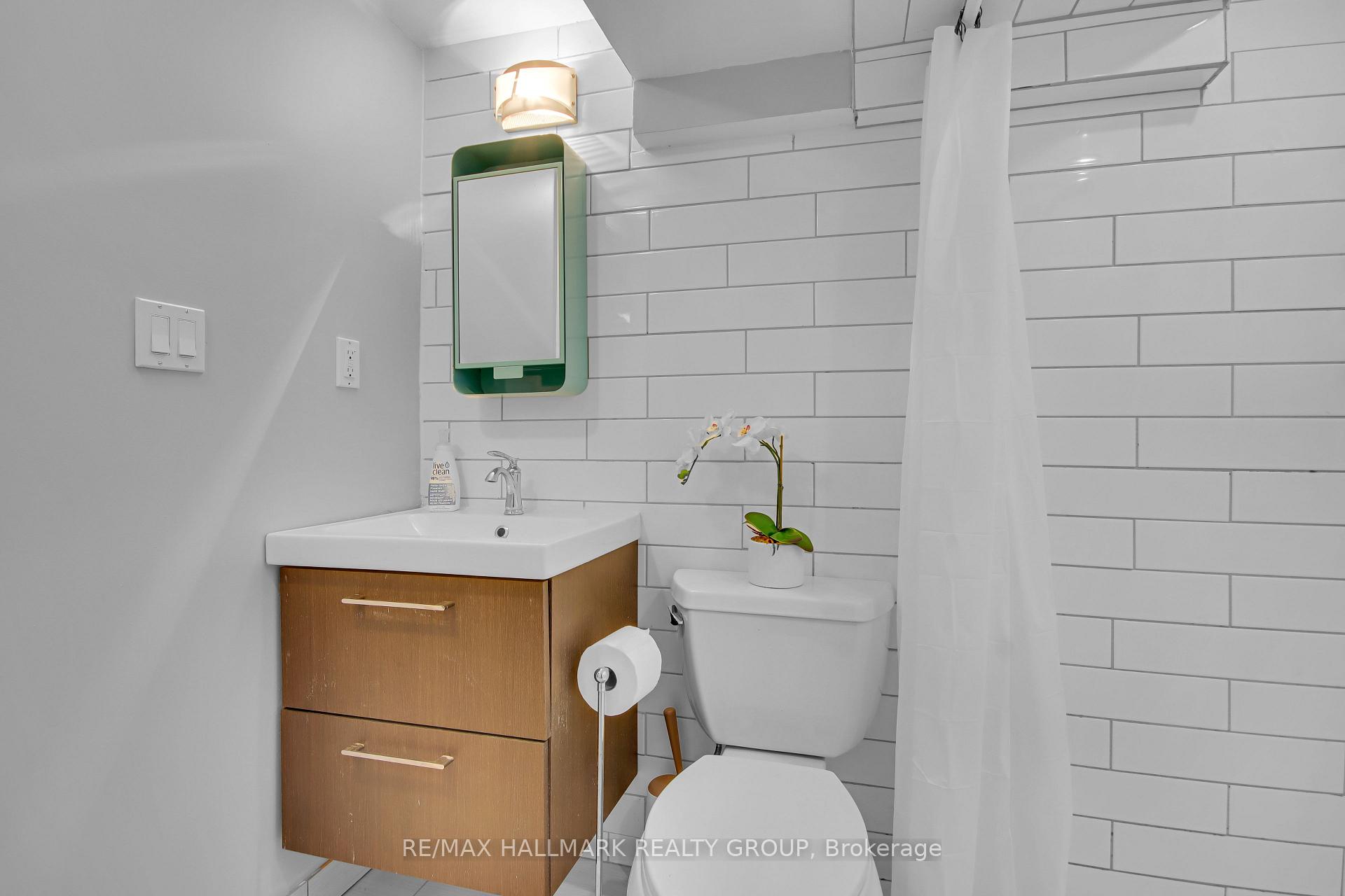 Photo 36 of 142 Rothesay Drive, Ottawa, Kanata - Glencairn/Hazeldean — HOMEH