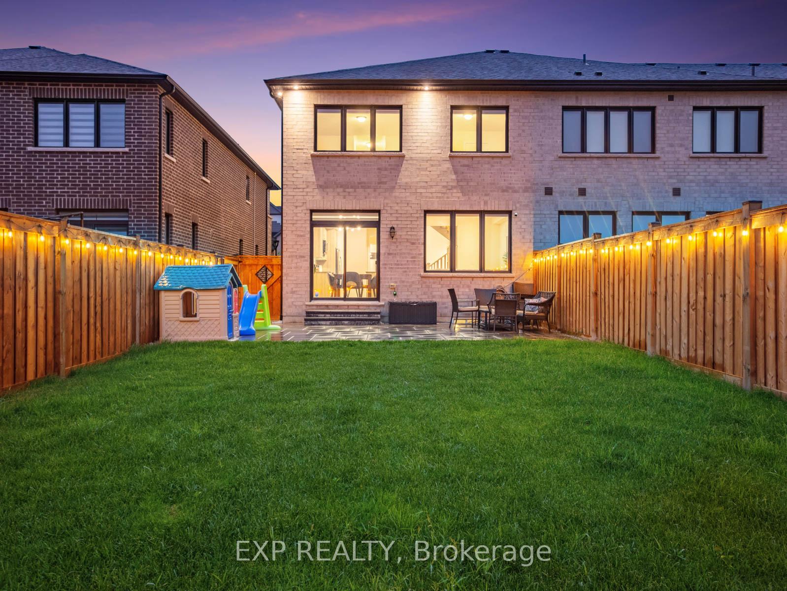 Photo 32 of 1476 Rose Way, Milton, Cobban — HOMEH
