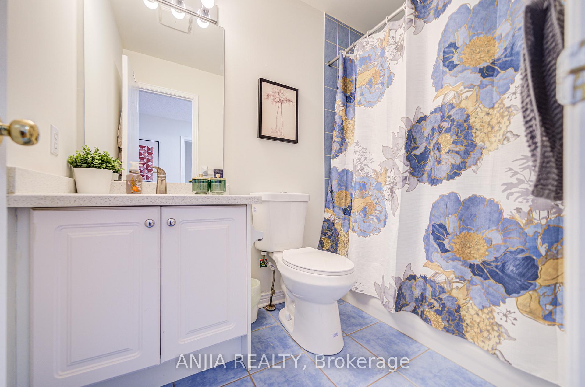 Photo 30 of 49 Kentley Street, Markham, Berczy — HOMEH