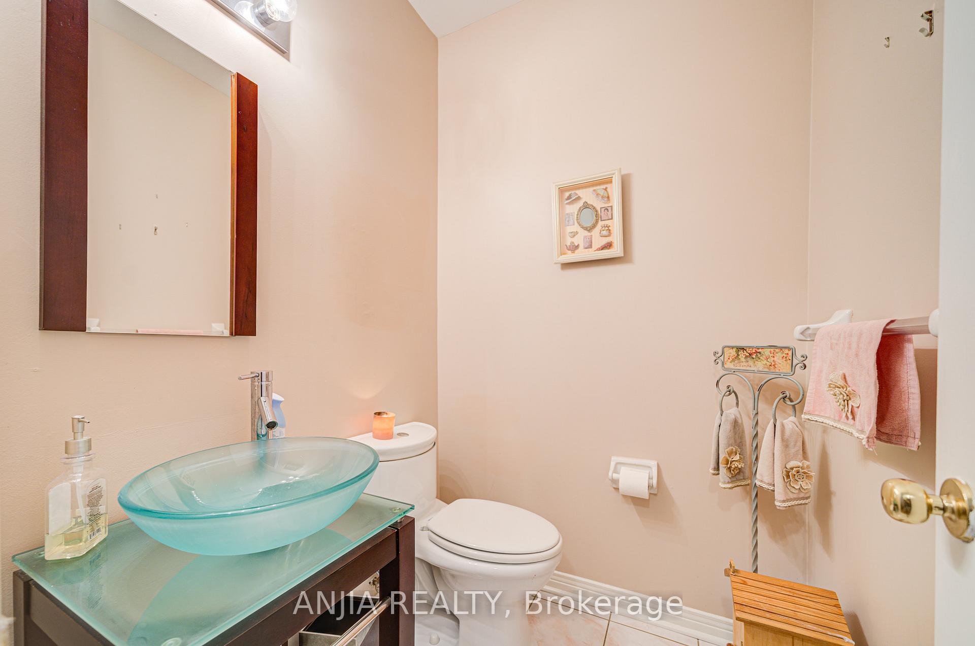Photo 40 of 49 Kentley Street, Markham, Berczy — HOMEH