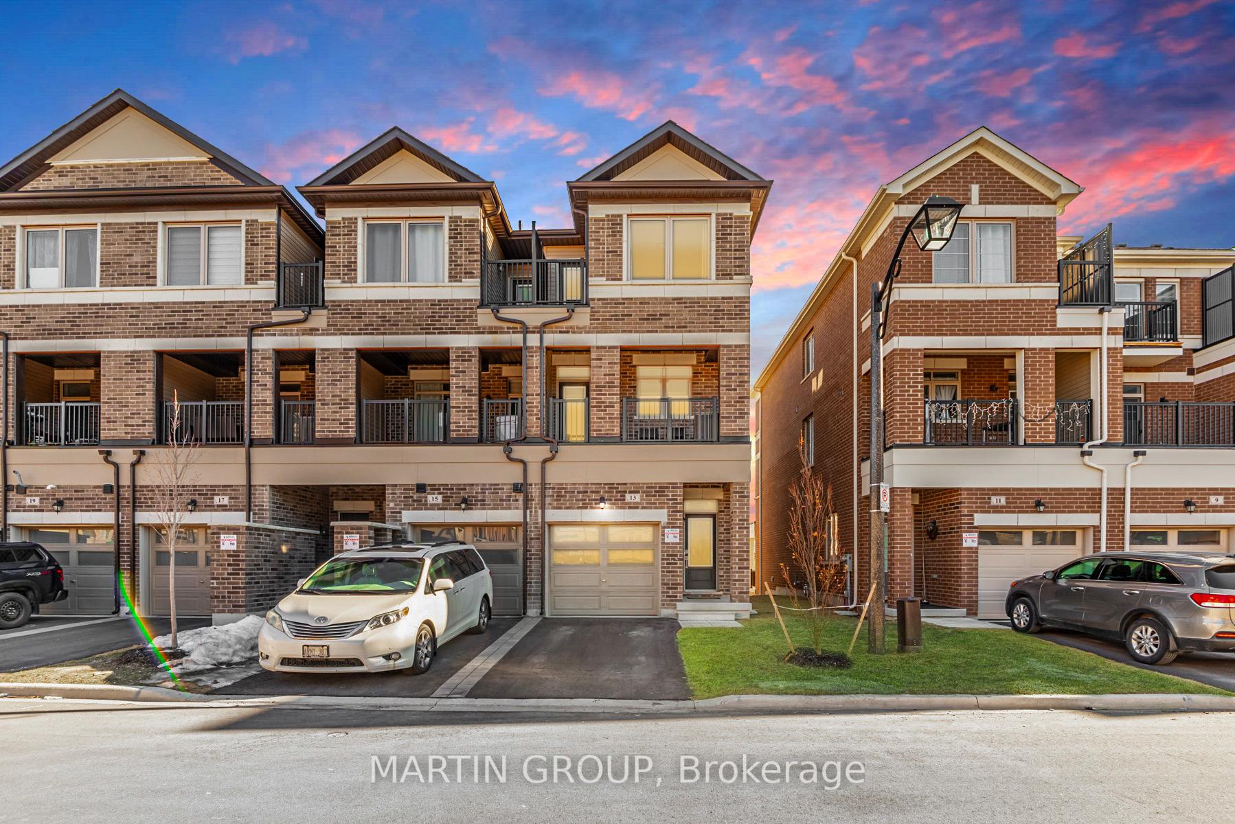 Front of 13 Carneros Way