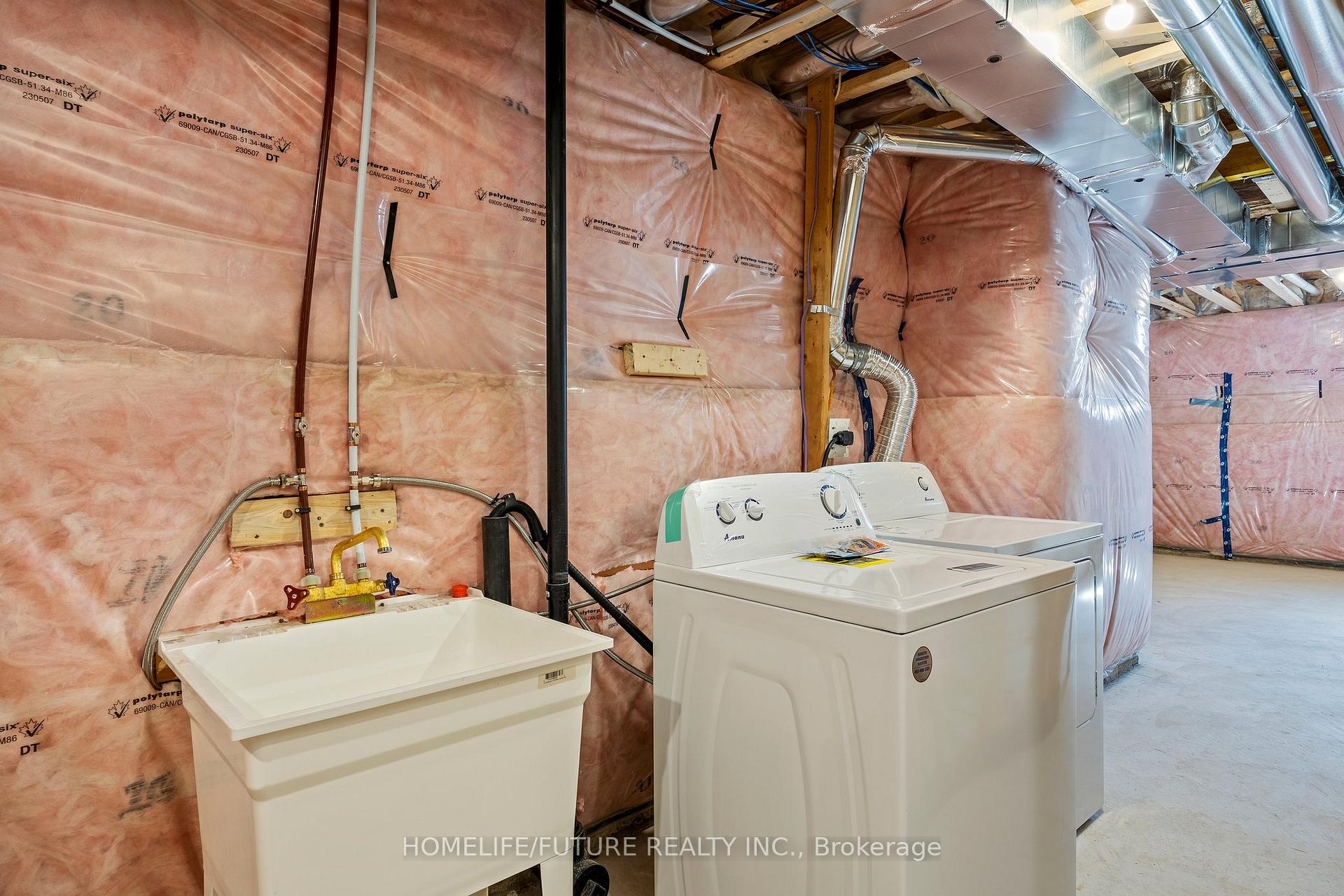 Photo 23 of 1540 Labine Point, Milton, Cobban — HOMEH