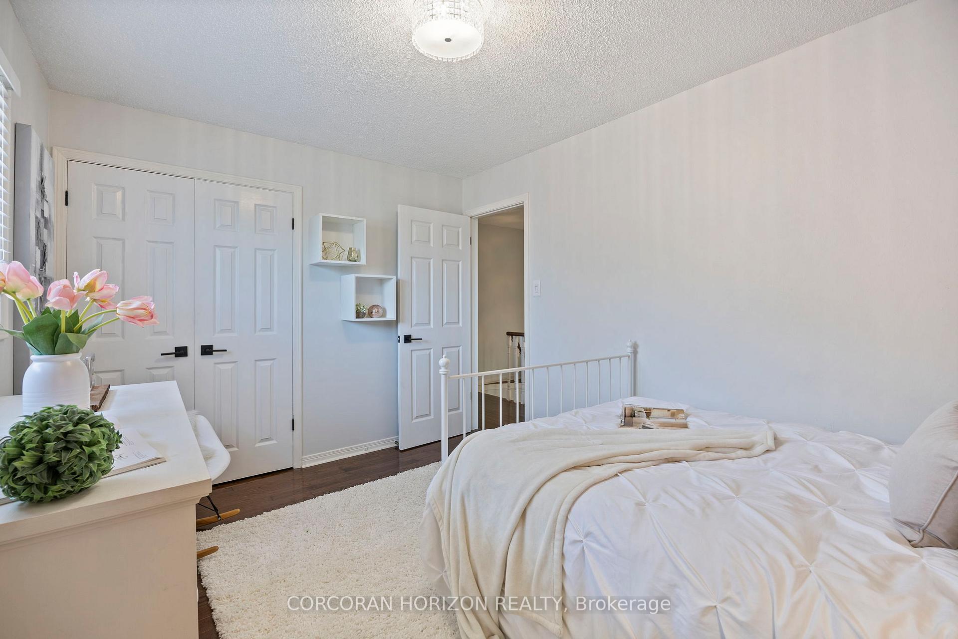 Photo 33 of 35 McKelvey Drive, Markham, Aileen-Willowbrook — HOMEH