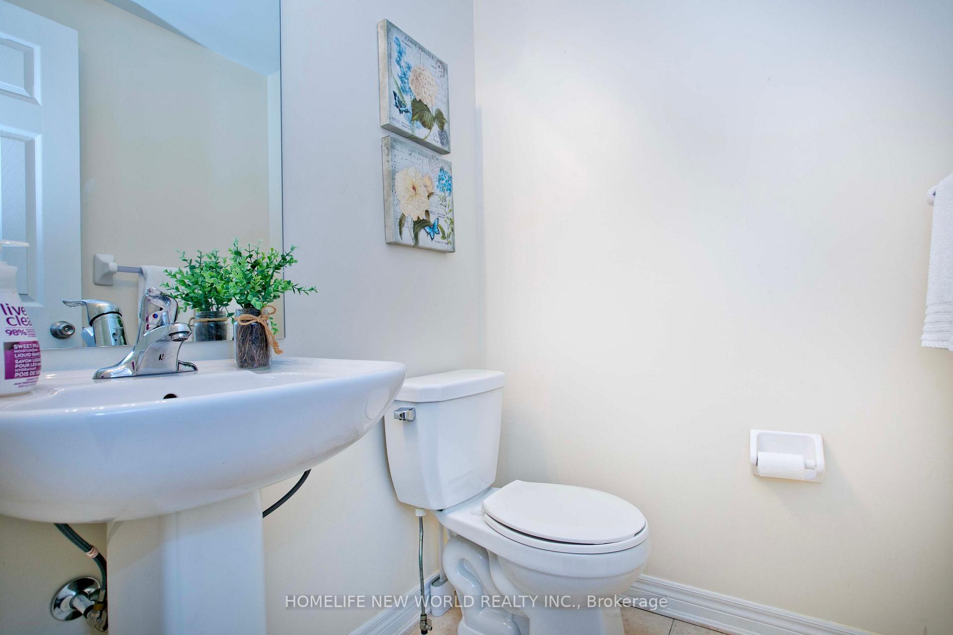 Photo 10 of 90 Rougeview Park Crescent, Markham, Greensborough — HOMEH