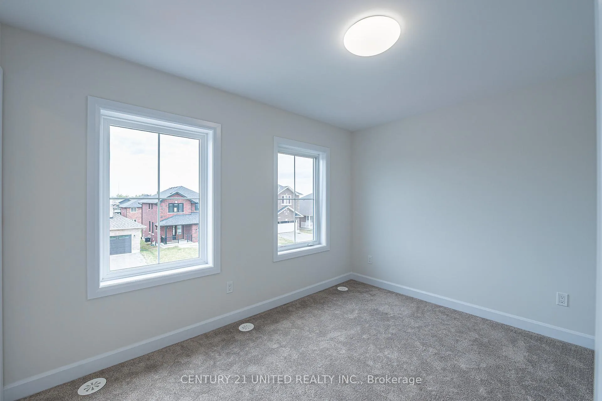 Photo 33 of 315 Mullighan Gardens, Peterborough, Monaghan Ward 2 — HOMEH
