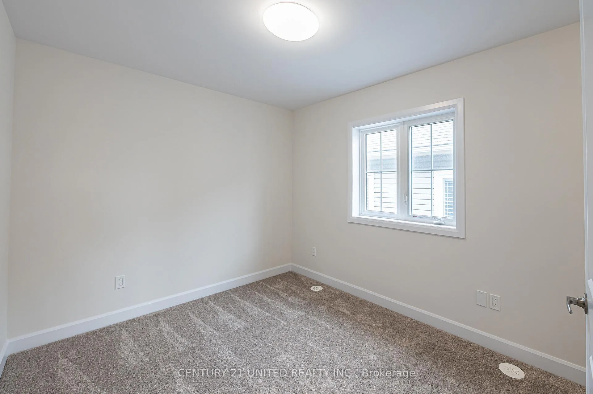 Photo 35 of 315 Mullighan Gardens, Peterborough, Monaghan Ward 2 — HOMEH