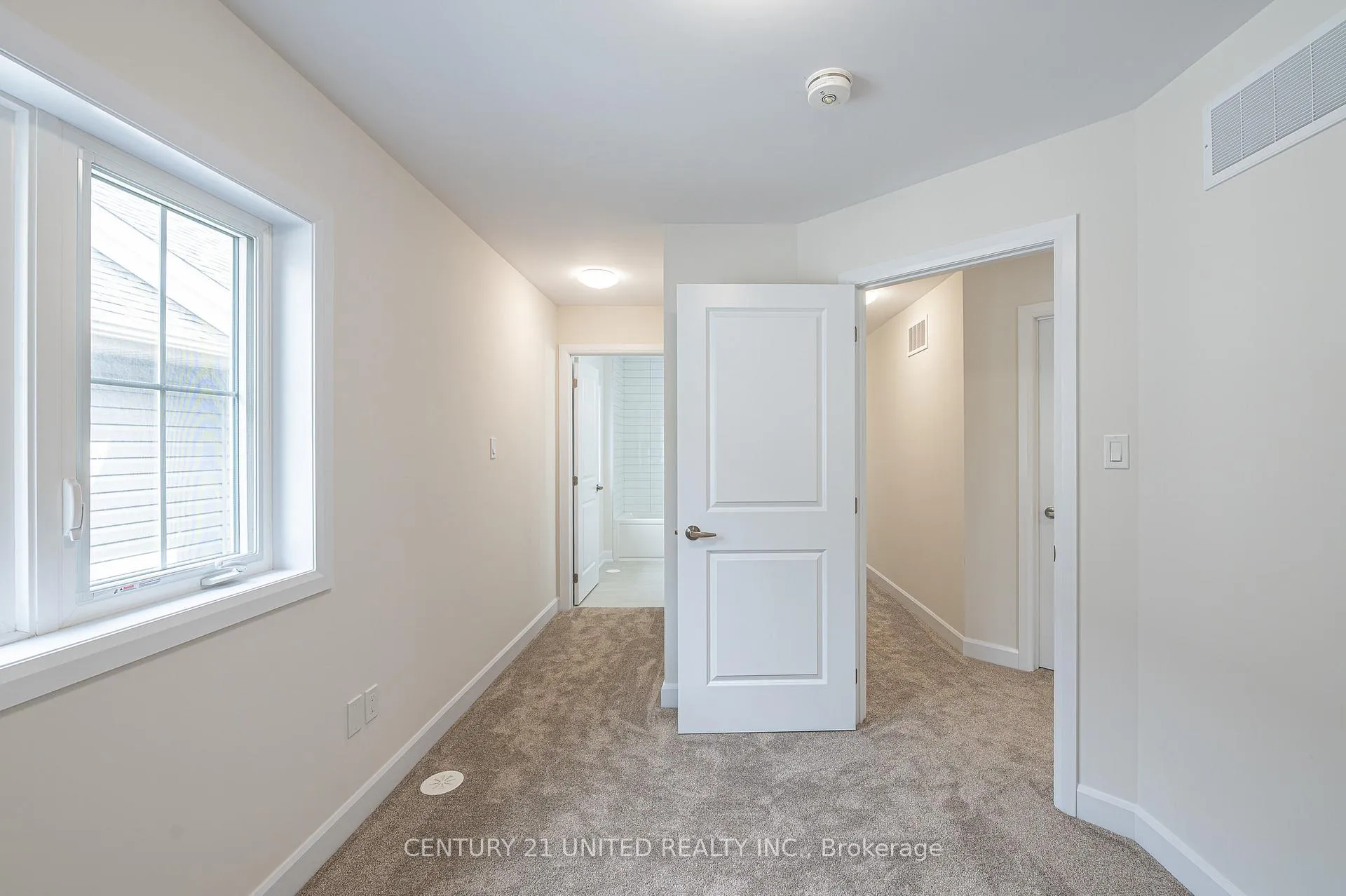 Photo 36 of 315 Mullighan Gardens, Peterborough, Monaghan Ward 2 — HOMEH
