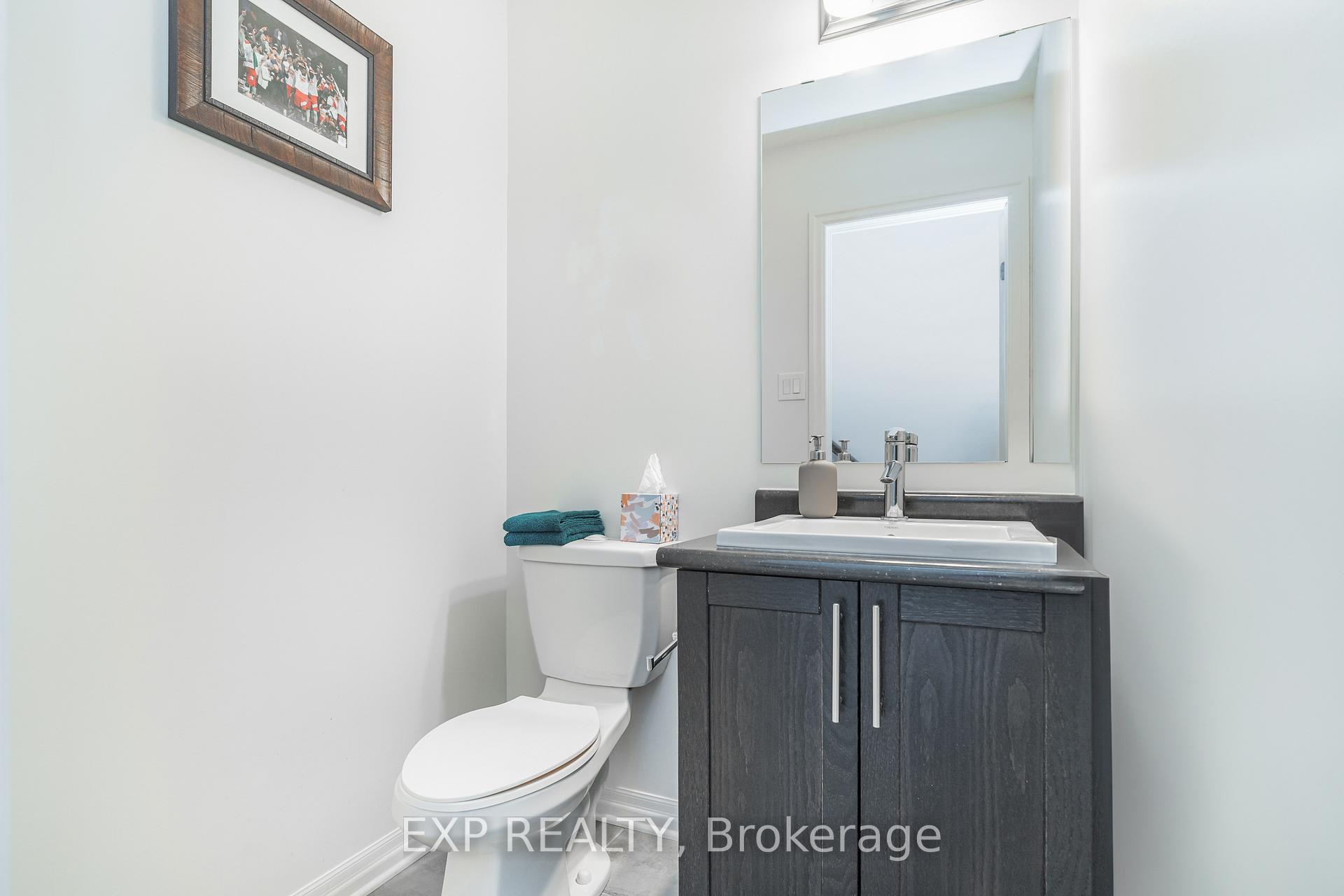 Photo 10 of 145 Overberg Way, Ottawa, Kanata - Emerald Meadows/Trailwest — HOMEH
