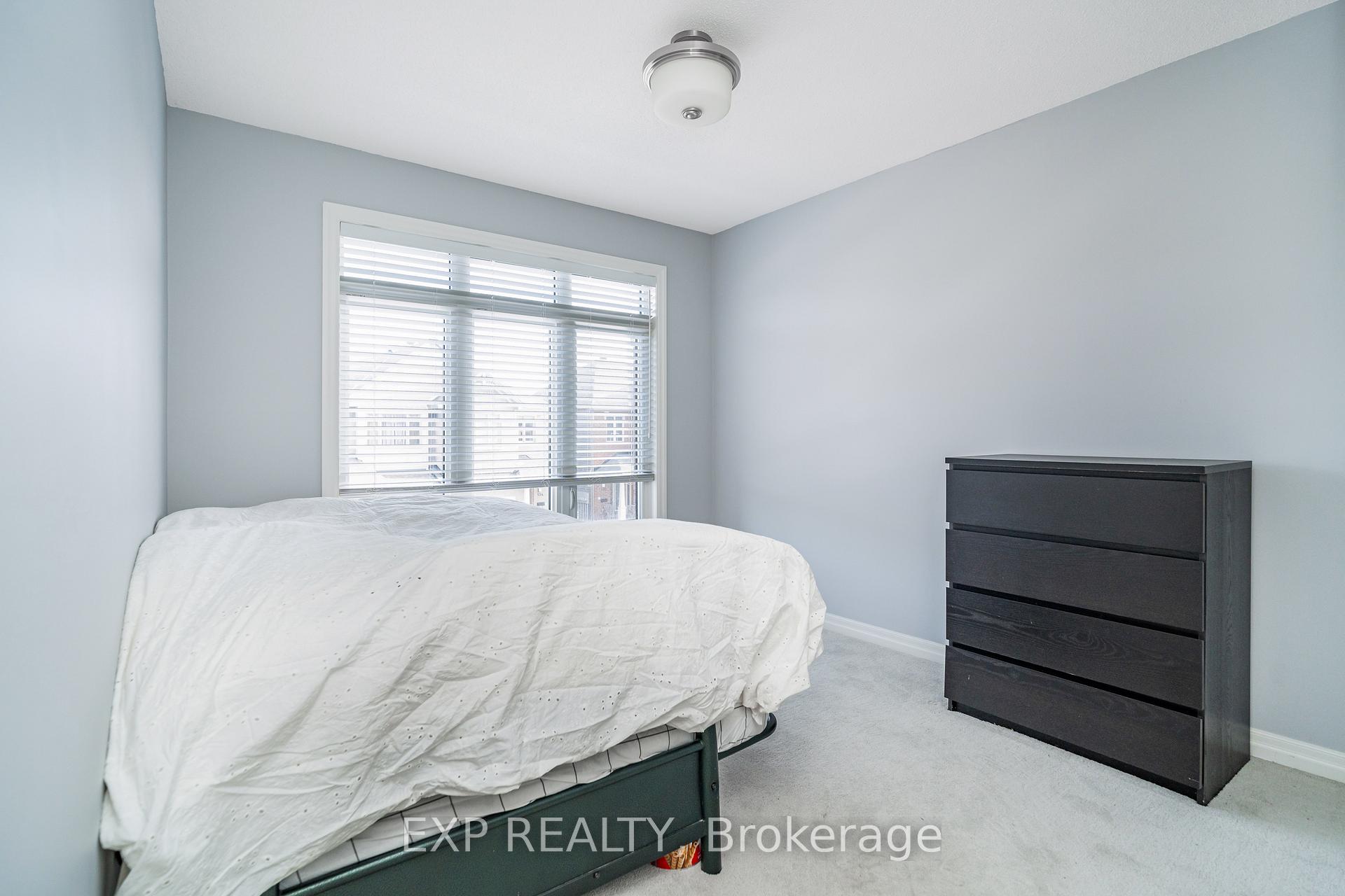 Photo 20 of 145 Overberg Way, Ottawa, Kanata - Emerald Meadows/Trailwest — HOMEH