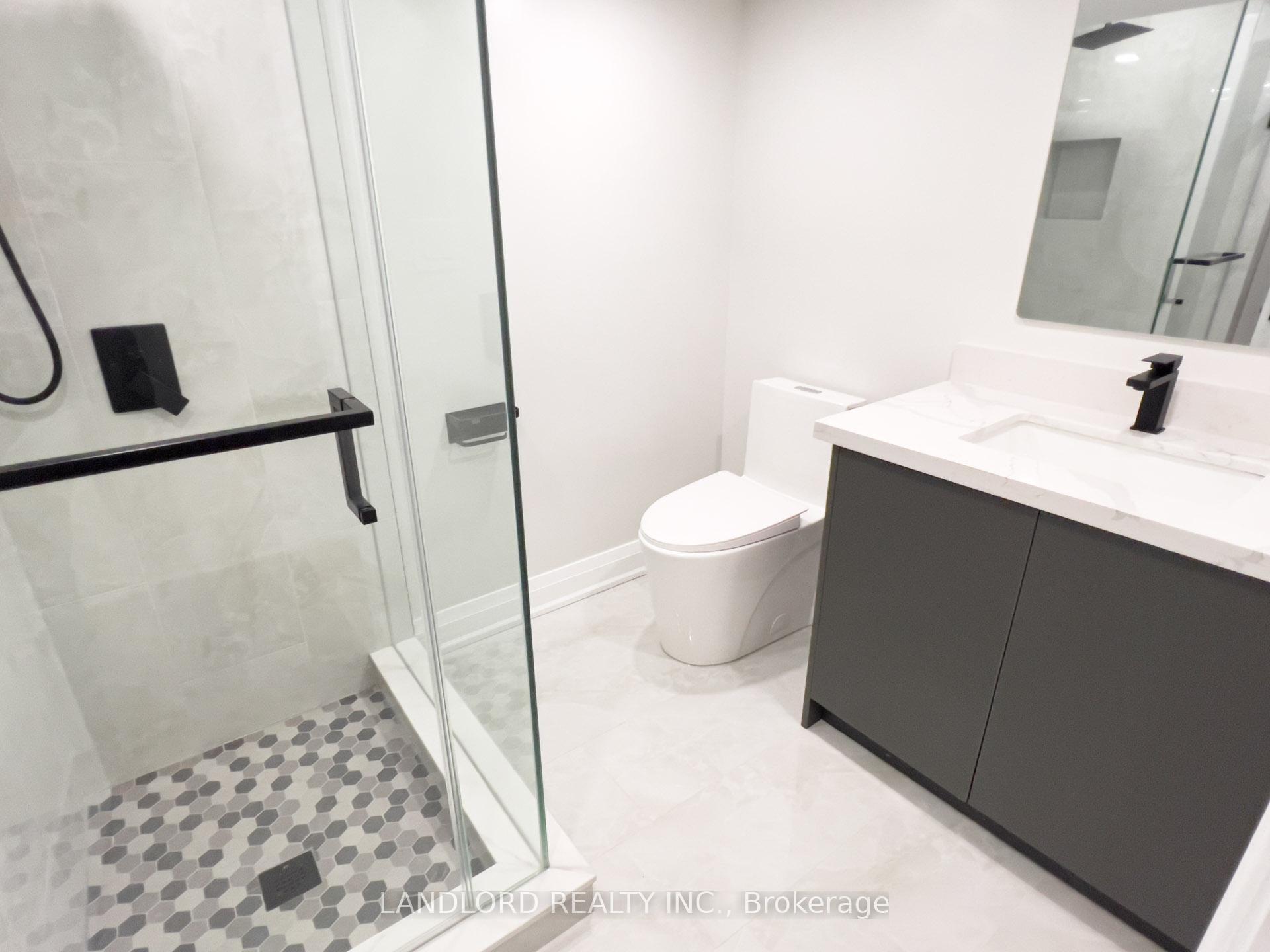 Photo 25 of 34 Sir Brandiles Place, Markham, Markham Village — HOMEH