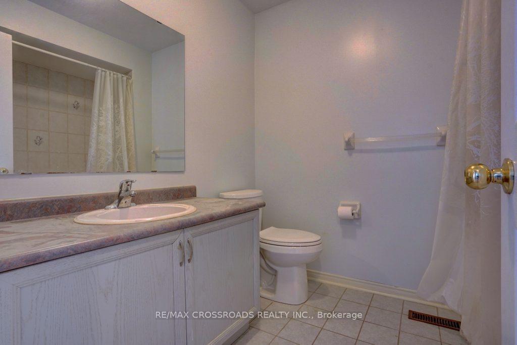 Photo 21 of 7 Apollo Road, Markham, Middlefield — HOMEH