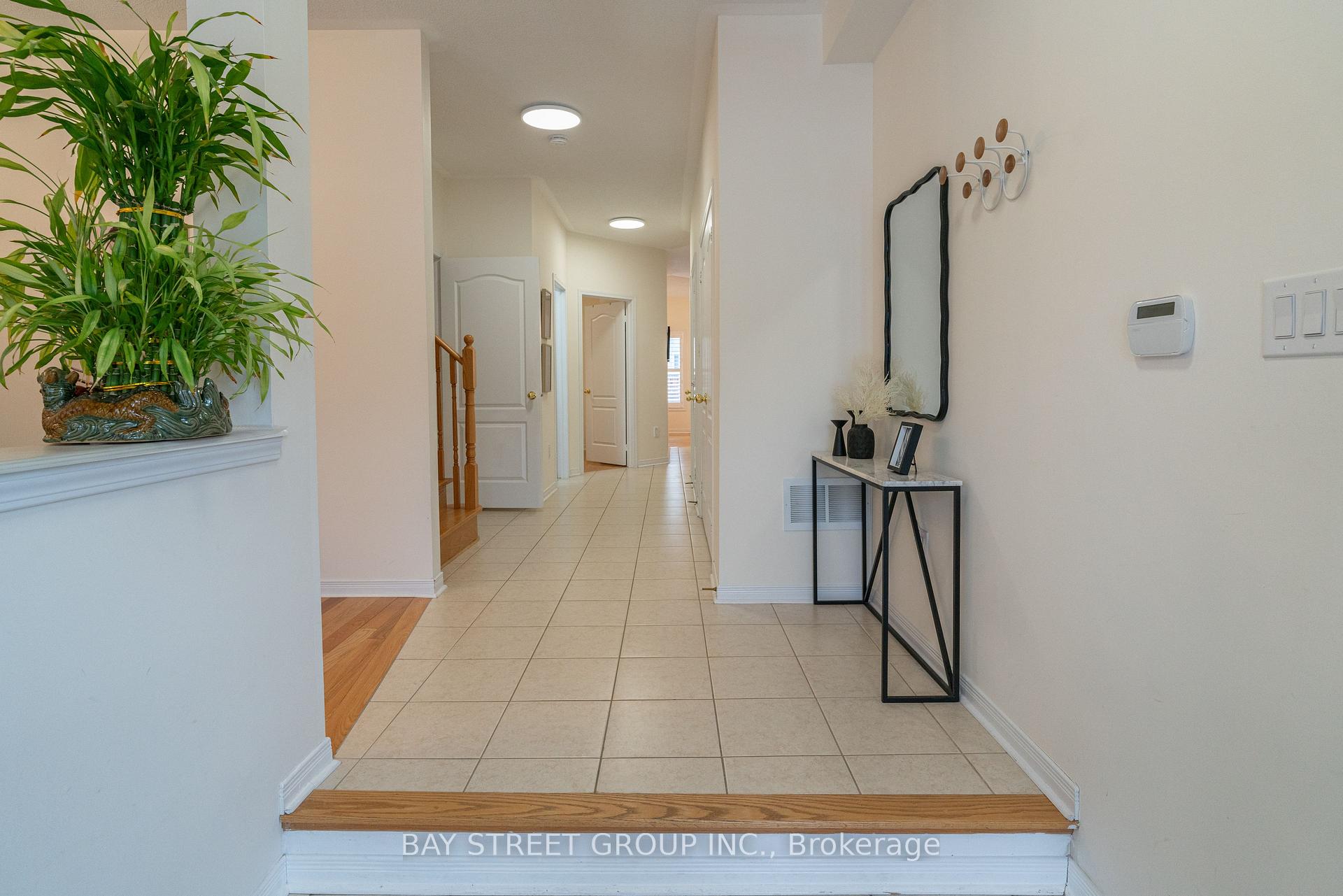 Photo 2 of 38 Greenspire Avenue, Markham, Wismer — HOMEH