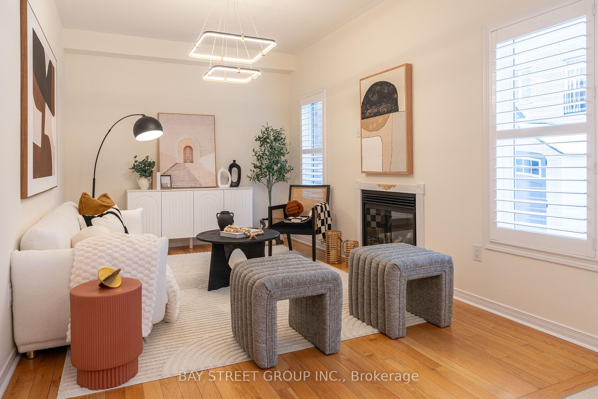 Photo 5 of 38 Greenspire Avenue, Markham, Wismer — HOMEH