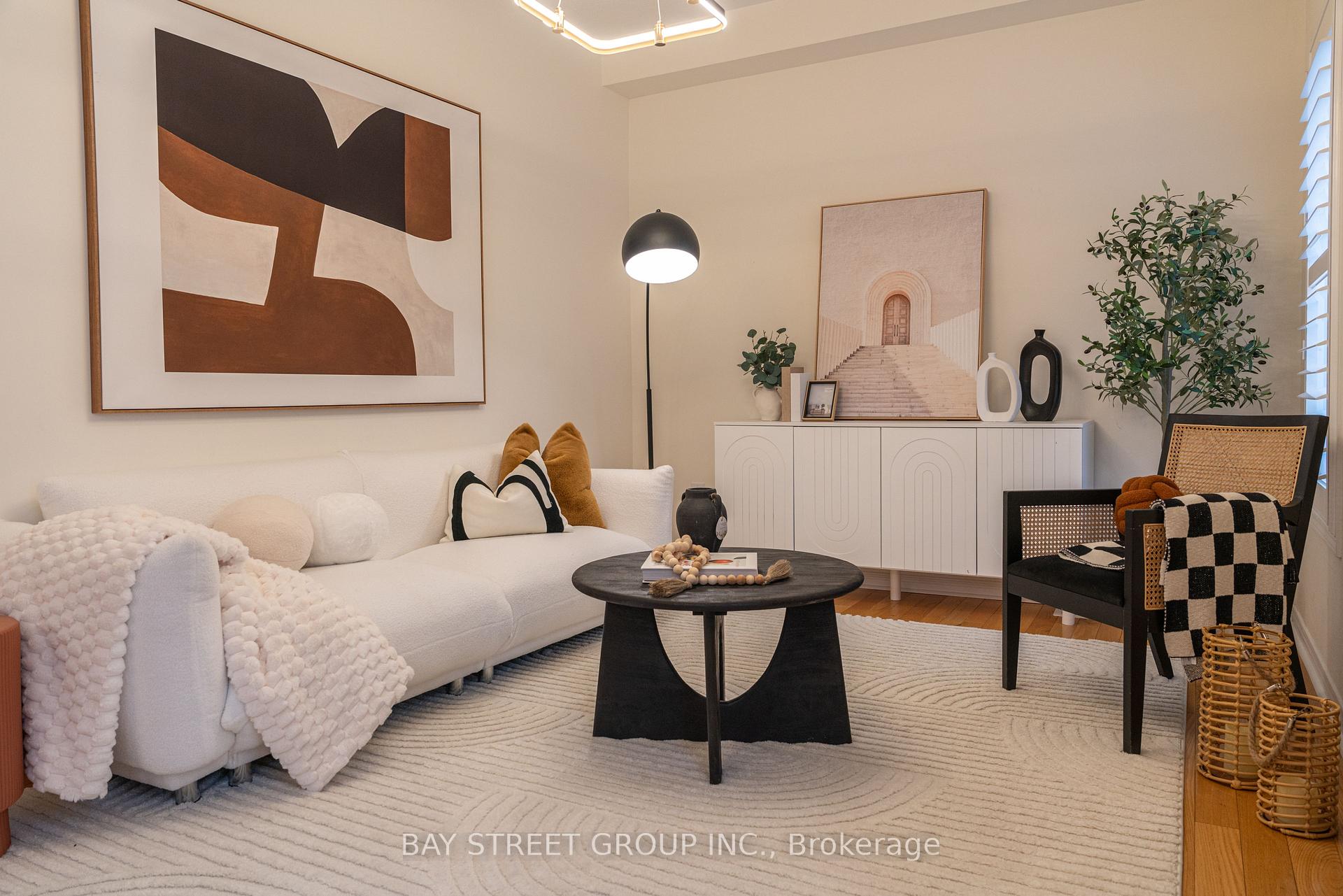 Photo 6 of 38 Greenspire Avenue, Markham, Wismer — HOMEH