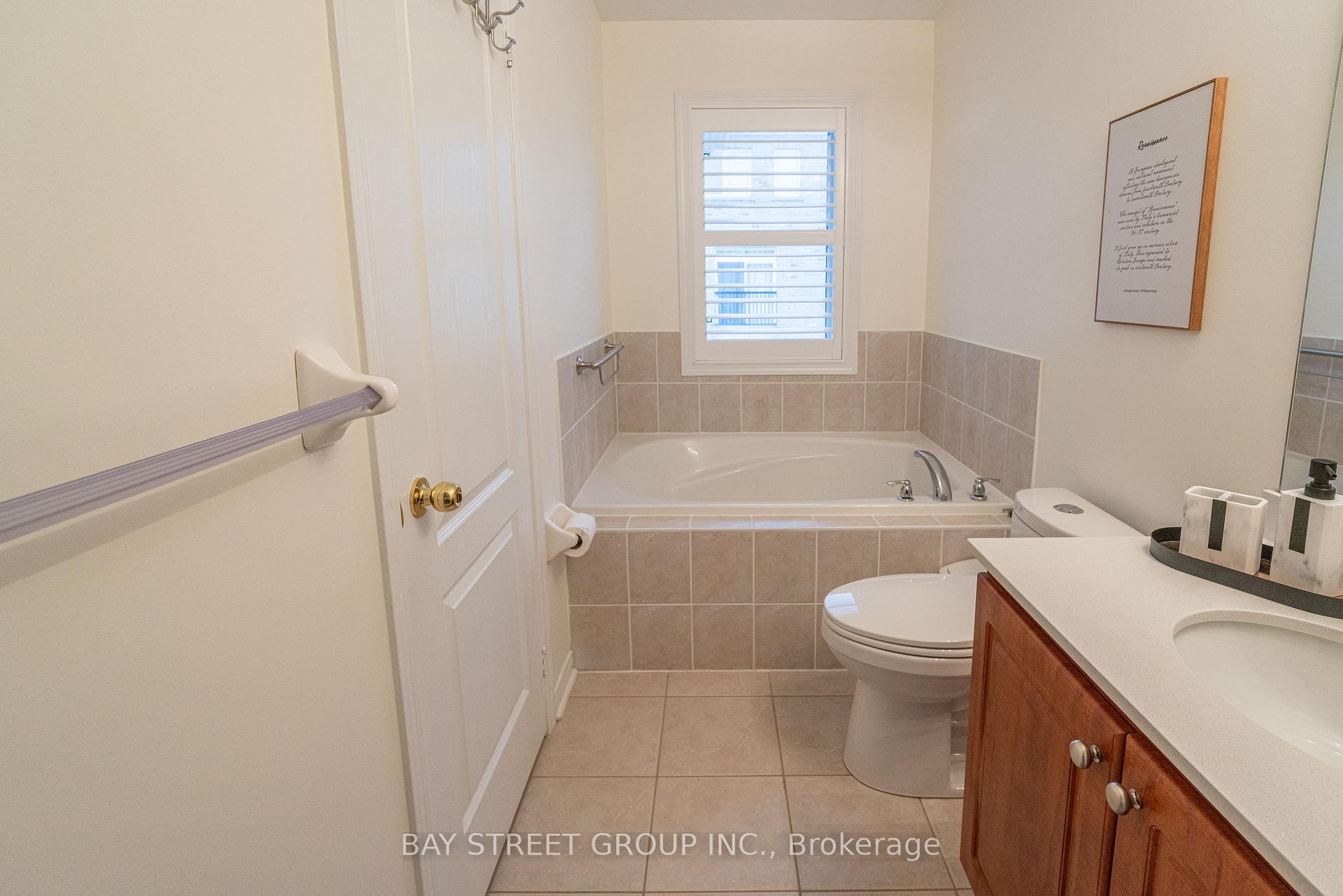 Photo 19 of 38 Greenspire Avenue, Markham, Wismer — HOMEH