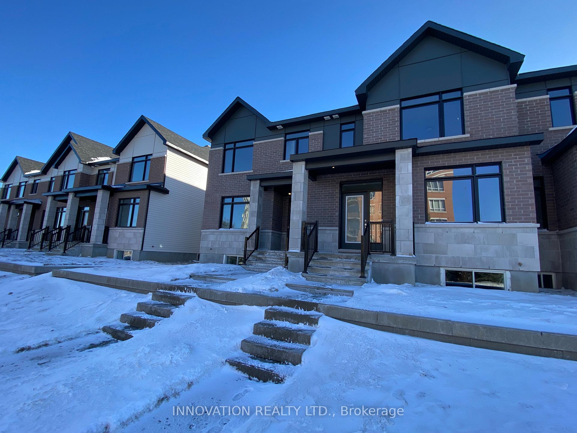 Photo 2 of 817 Anciano Crescent, Ottawa, Kanata - Emerald Meadows/Trailwest — HOMEH