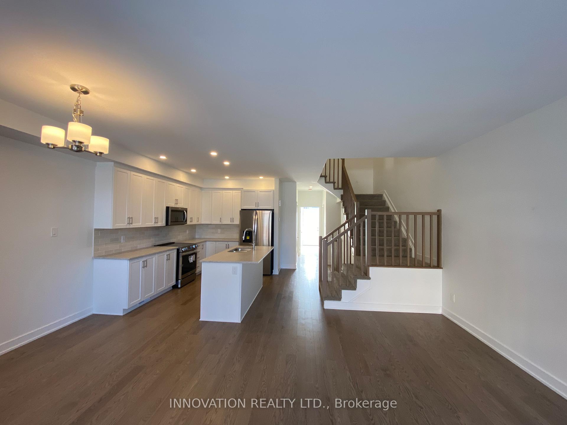 Photo 8 of 817 Anciano Crescent, Ottawa, Kanata - Emerald Meadows/Trailwest — HOMEH