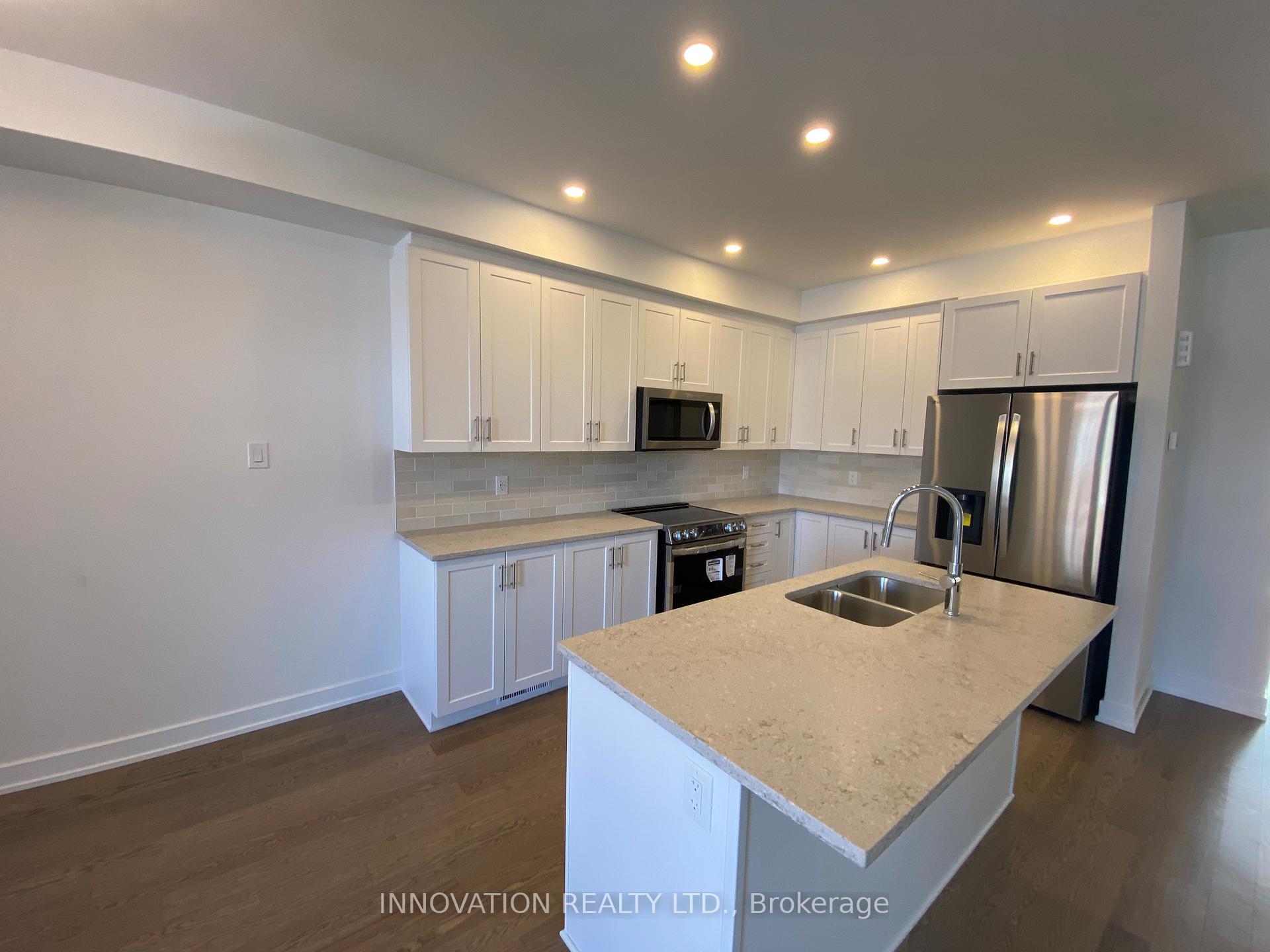 Photo 13 of 817 Anciano Crescent, Ottawa, Kanata - Emerald Meadows/Trailwest — HOMEH