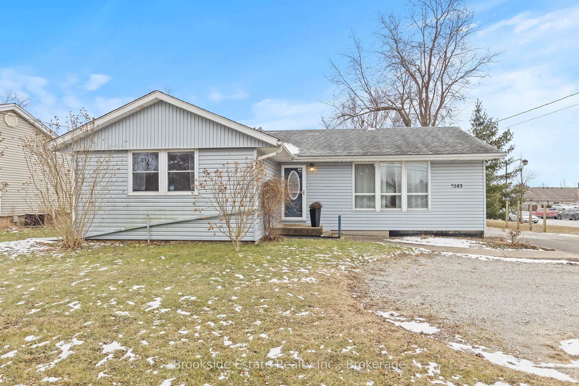 Photo 1 of Unit B, 2583 Binbrook Road, Hamilton, Binbrook — HOMEH
