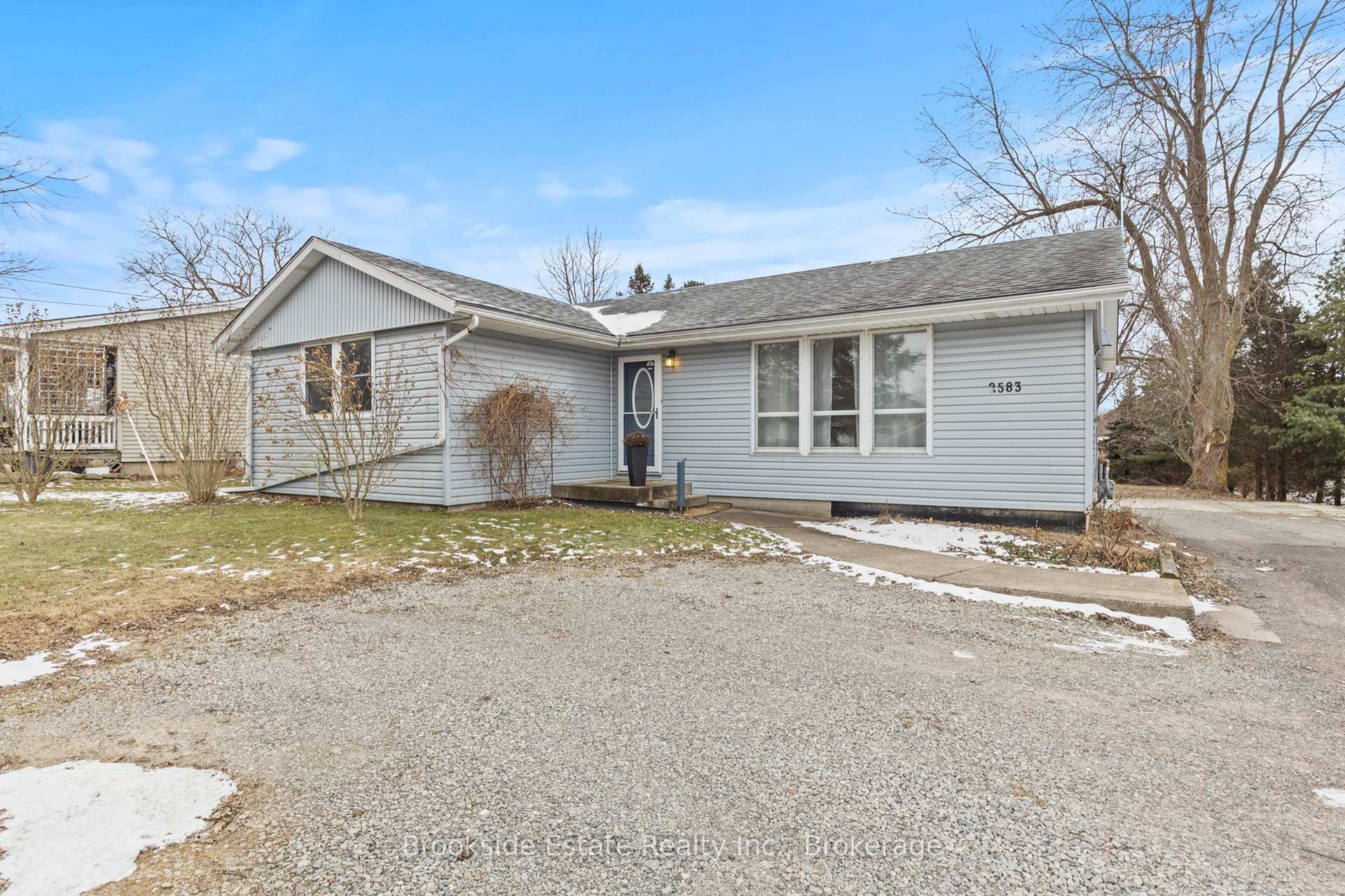 Photo 4 of Unit B, 2583 Binbrook Road, Hamilton, Binbrook — HOMEH