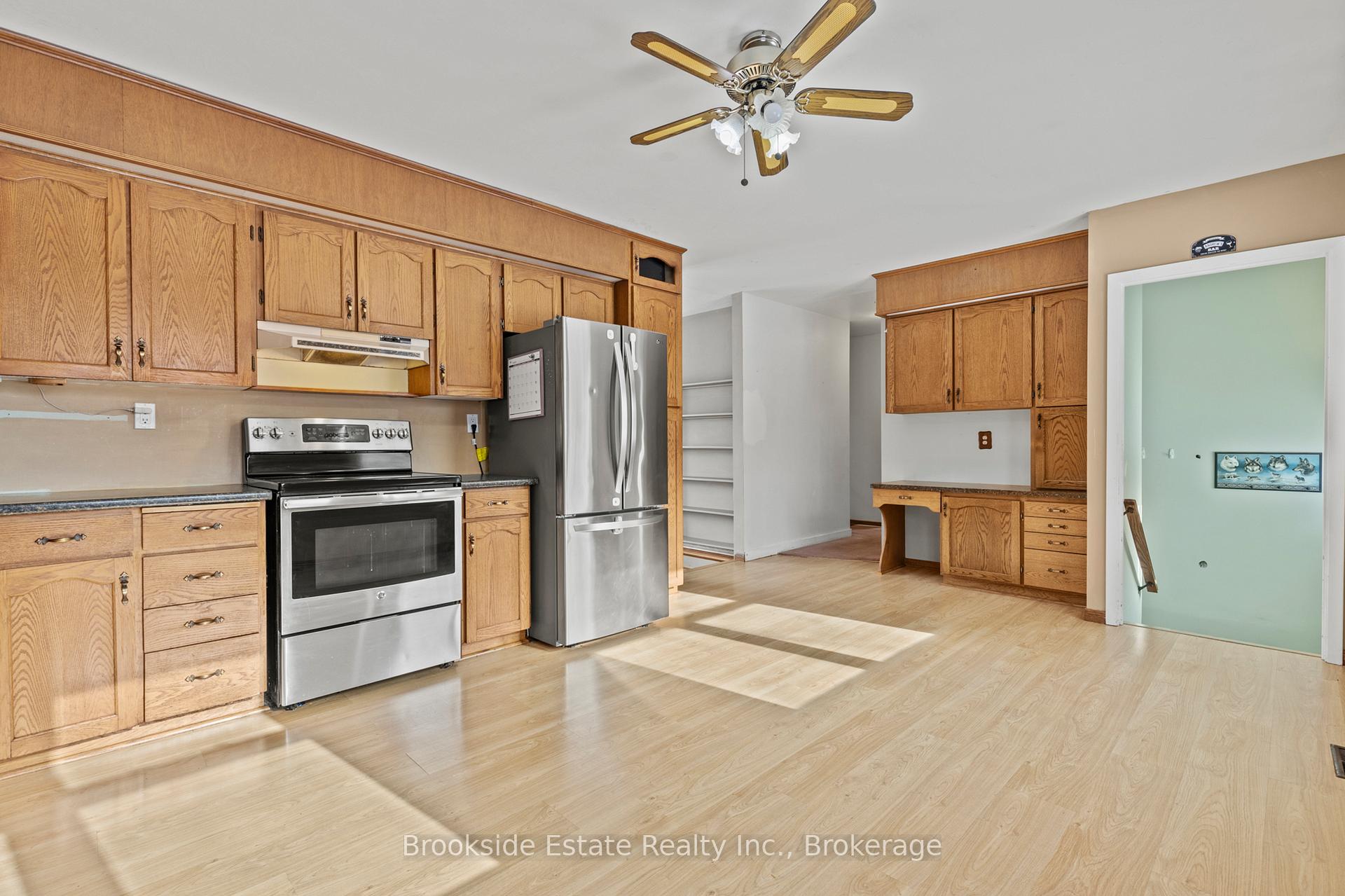 Photo 9 of Unit B, 2583 Binbrook Road, Hamilton, Binbrook — HOMEH