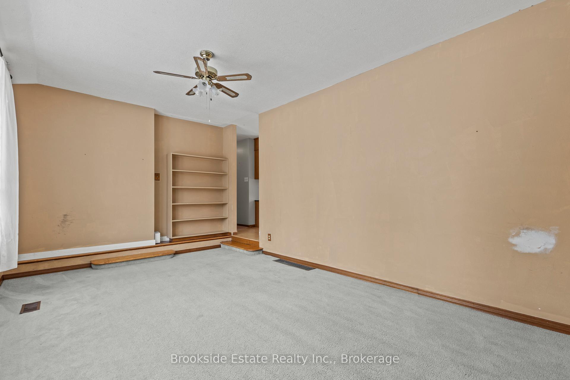 Photo 15 of Unit B, 2583 Binbrook Road, Hamilton, Binbrook — HOMEH