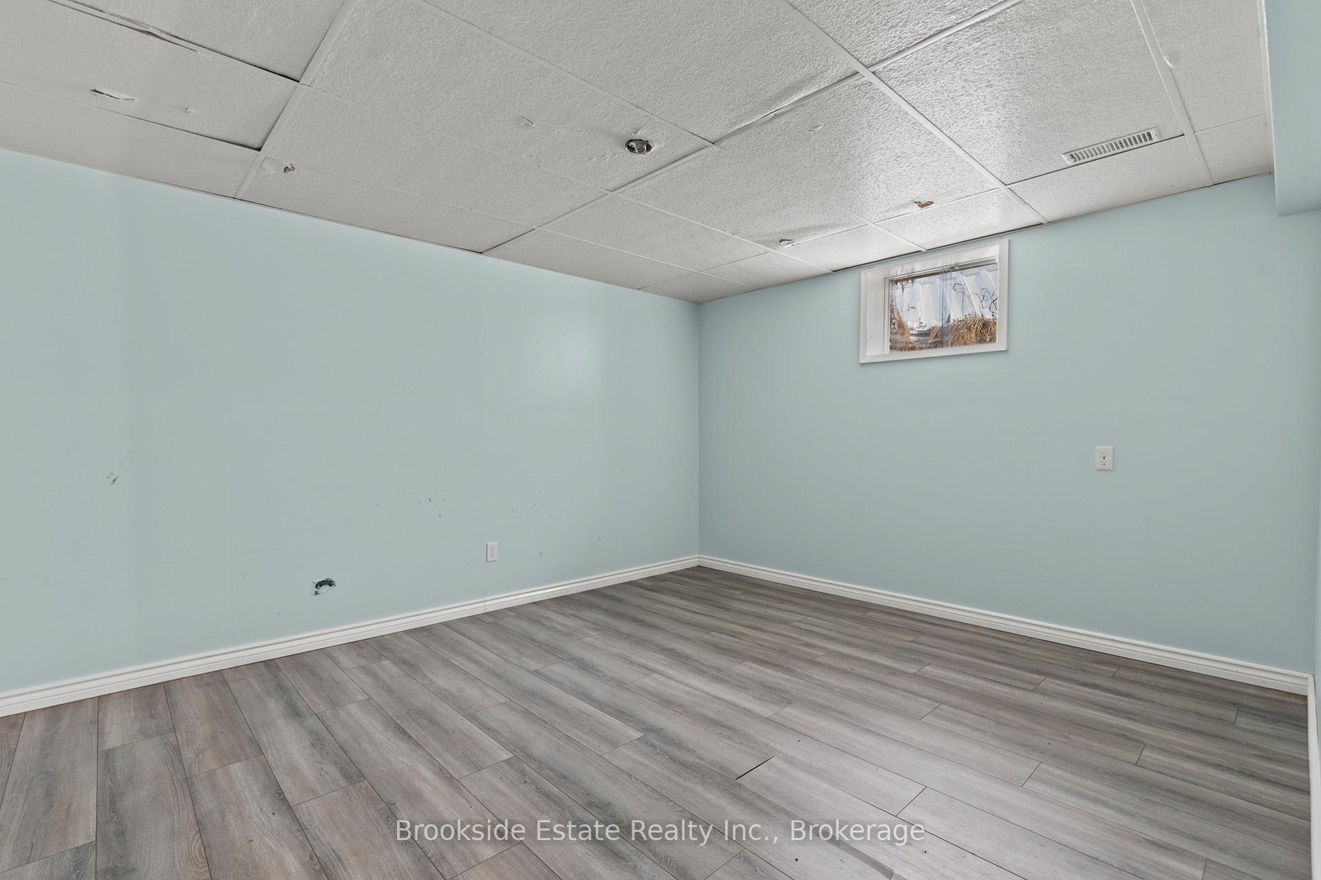 Photo 18 of Unit B, 2583 Binbrook Road, Hamilton, Binbrook — HOMEH