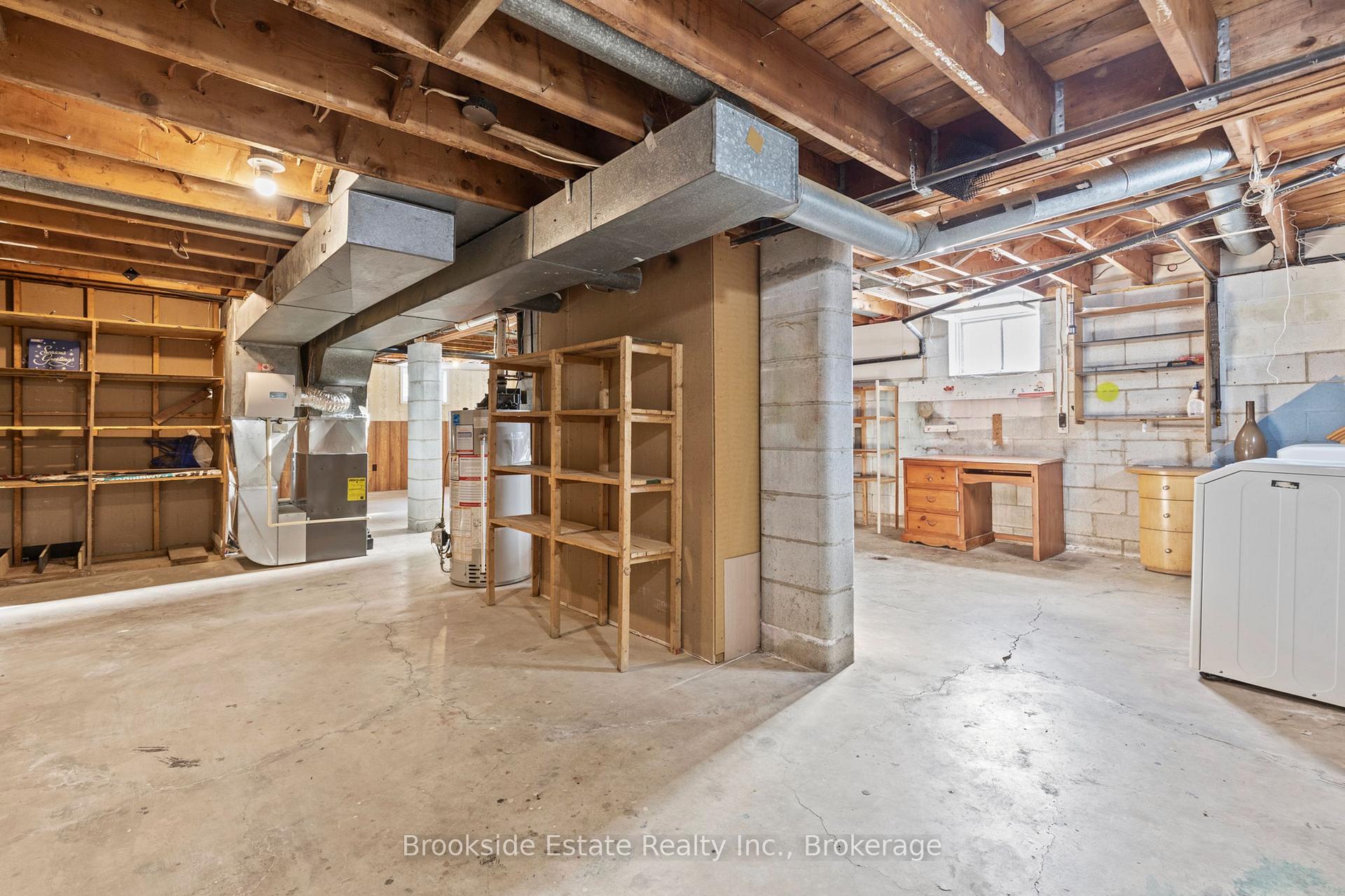 Photo 19 of Unit B, 2583 Binbrook Road, Hamilton, Binbrook — HOMEH