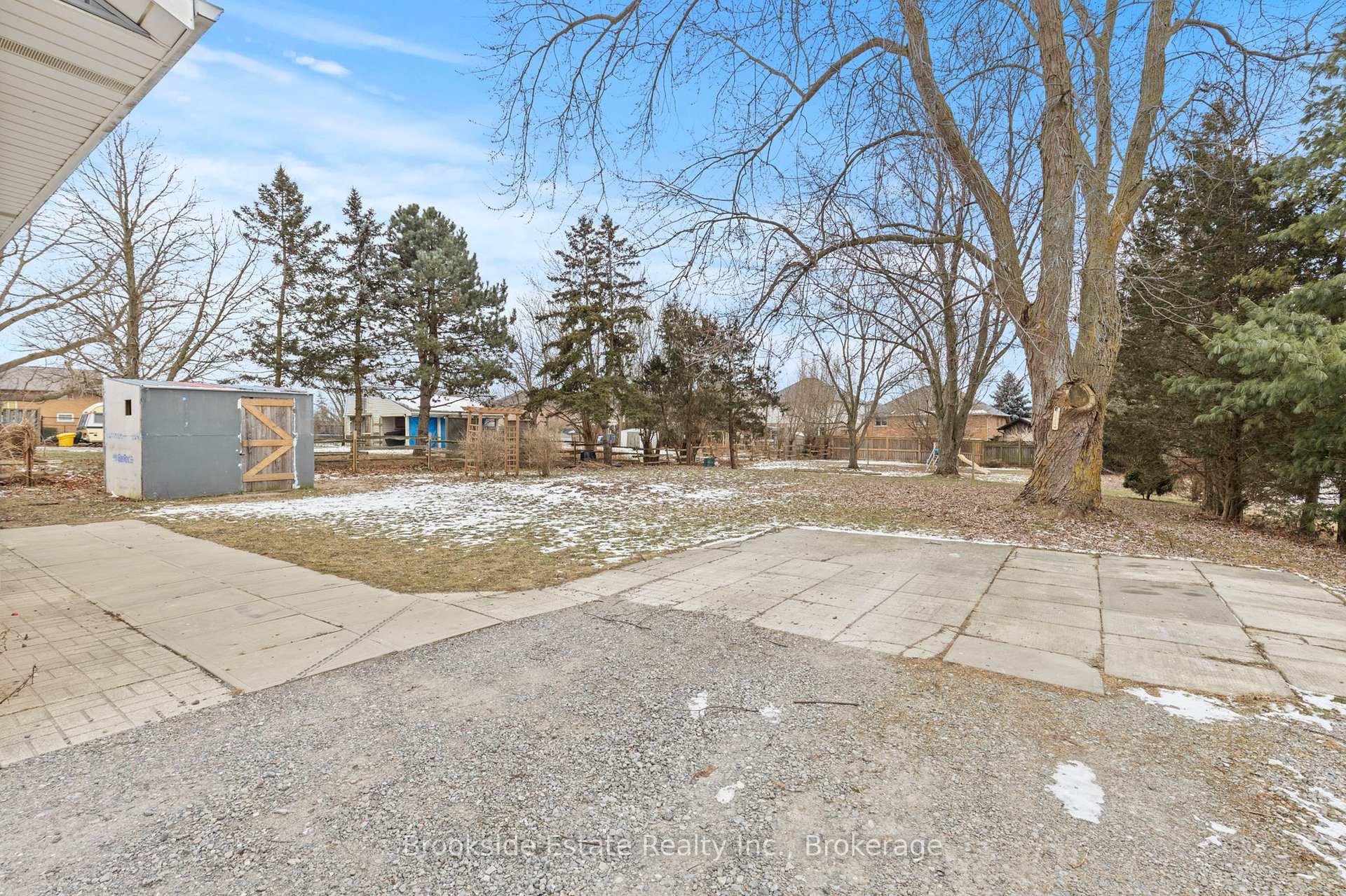 Photo 24 of Unit B, 2583 Binbrook Road, Hamilton, Binbrook — HOMEH