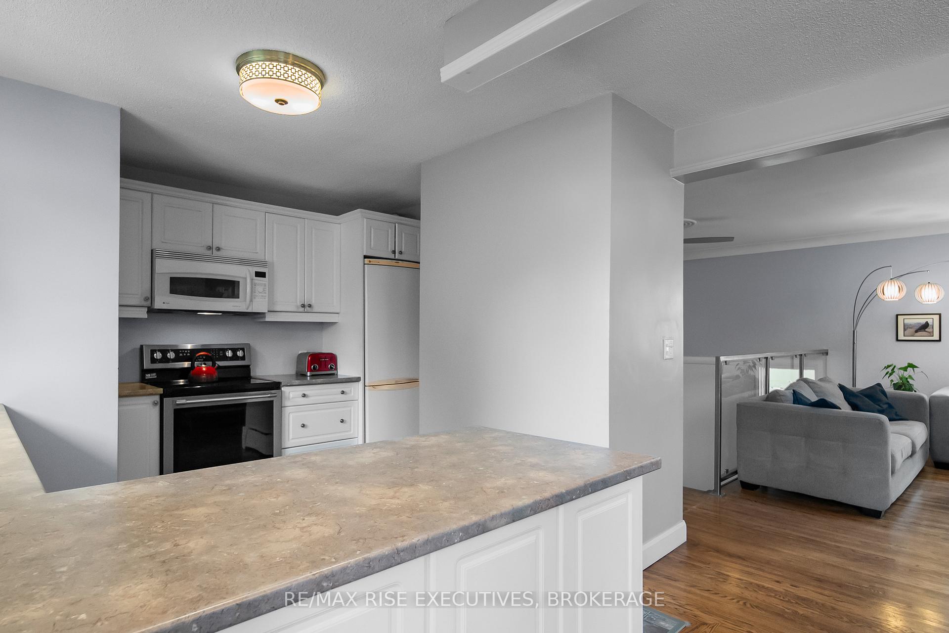 Photo 14 of 36 Casterton Avenue, Kingston, Central City West — HOMEH