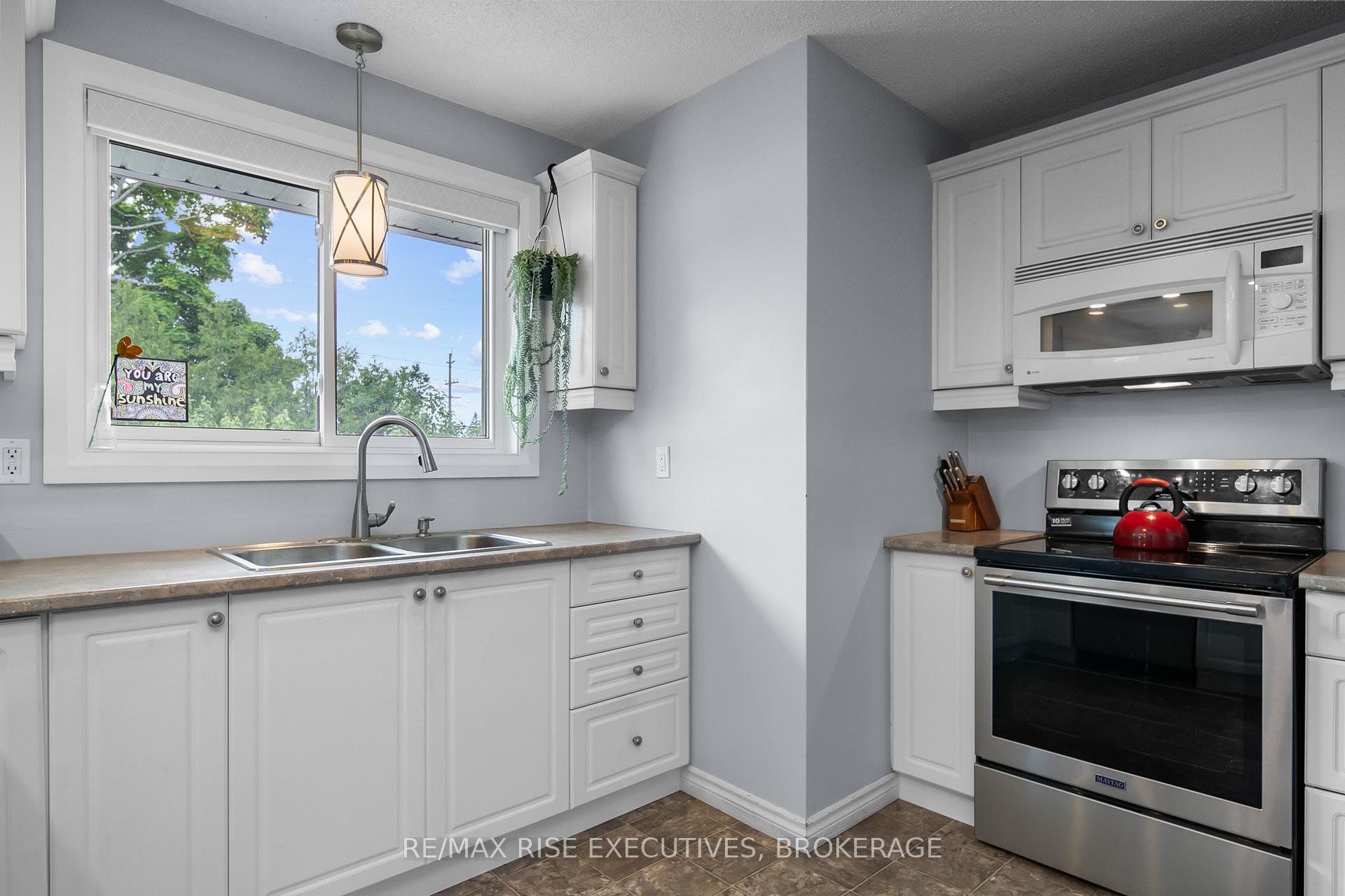 Photo 17 of 36 Casterton Avenue, Kingston, Central City West — HOMEH