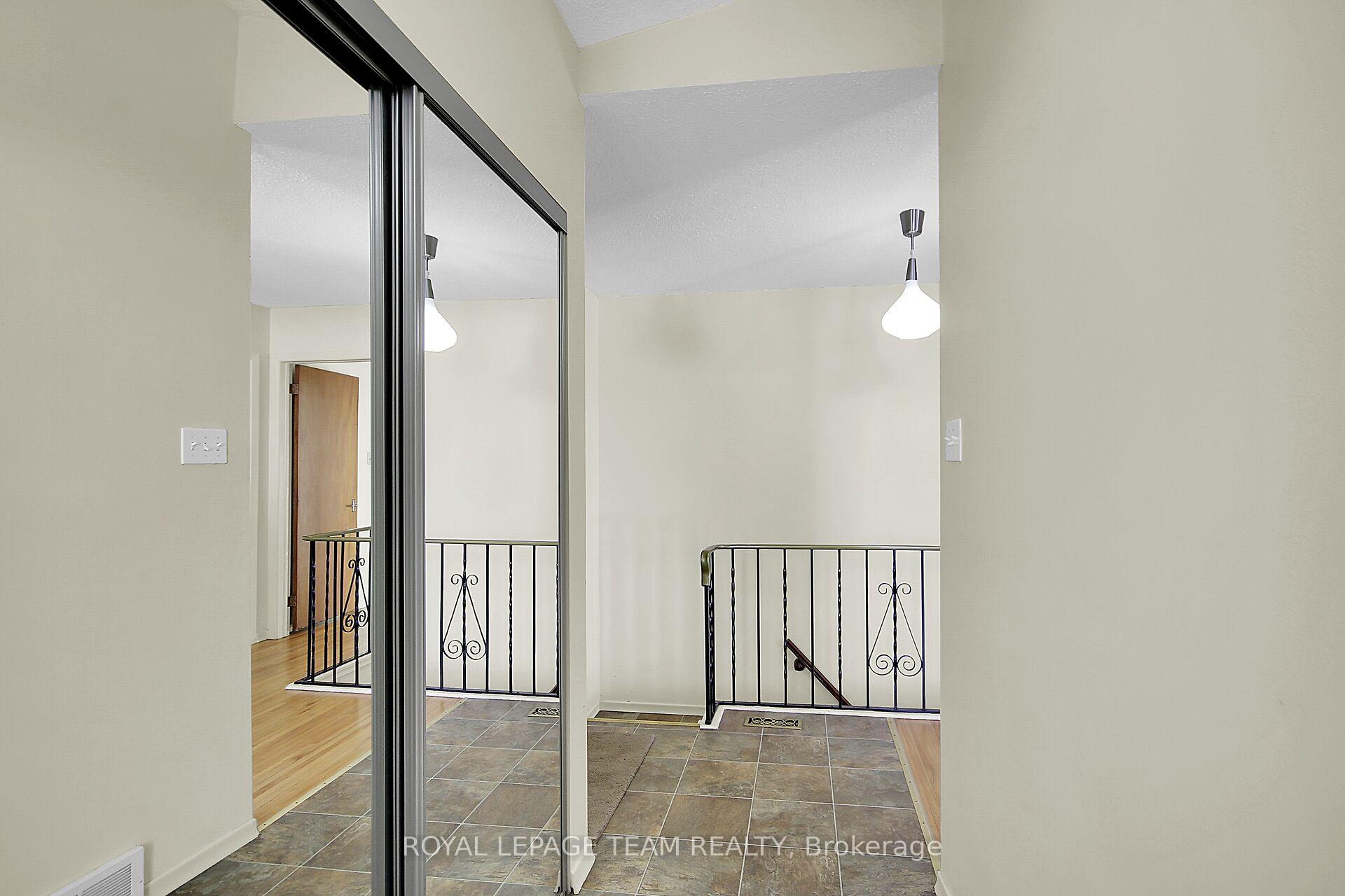 Photo 5 of 135 Old Colony Road, Ottawa, Kanata - Glencairn/Hazeldean — HOMEH
