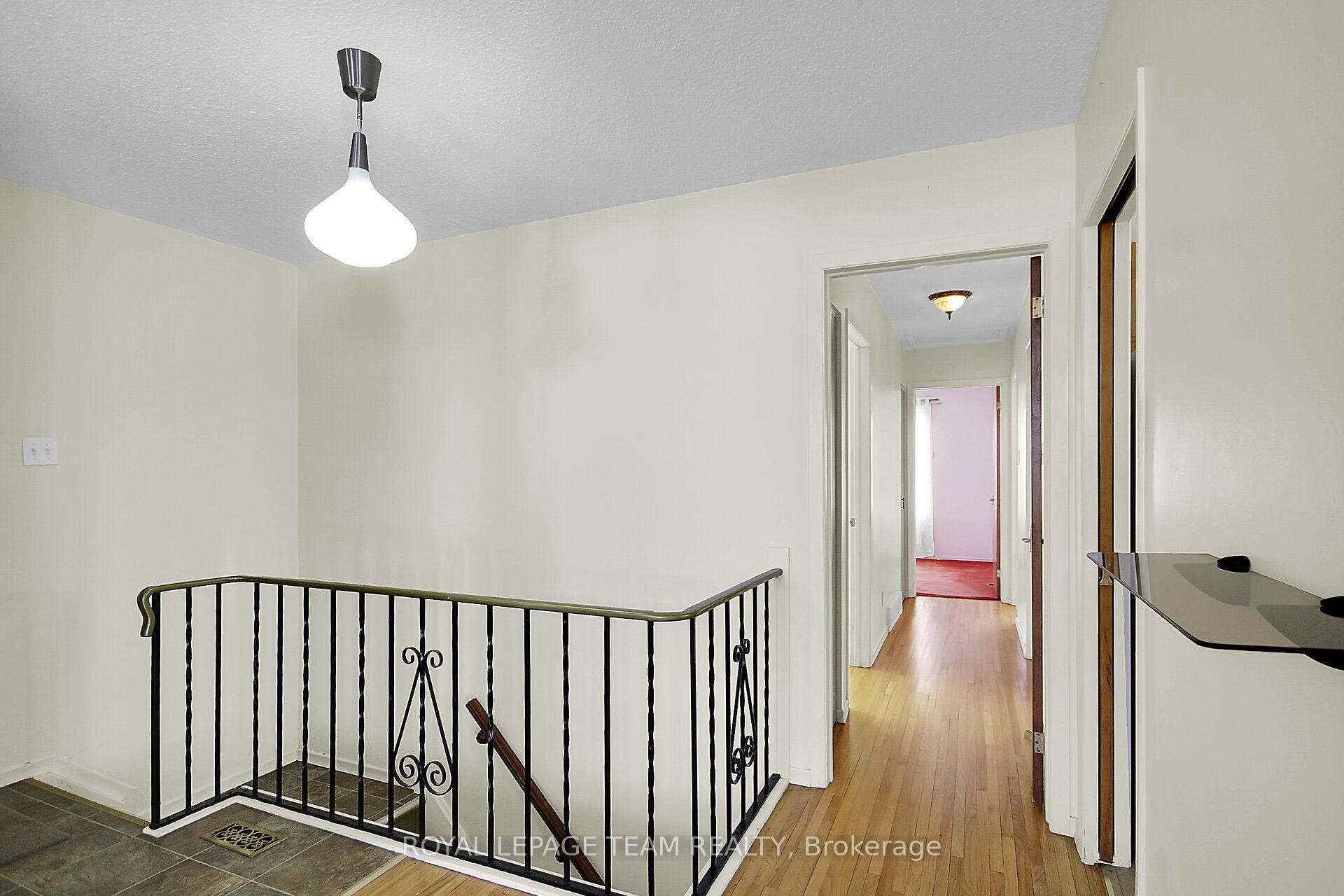 Photo 6 of 135 Old Colony Road, Ottawa, Kanata - Glencairn/Hazeldean — HOMEH