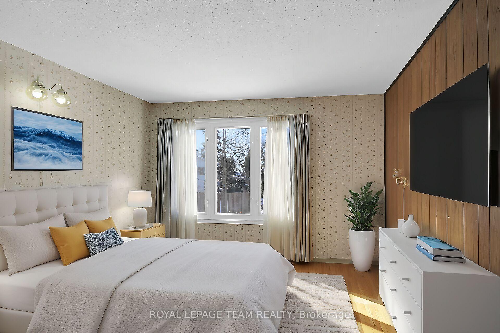 Photo 20 of 135 Old Colony Road, Ottawa, Kanata - Glencairn/Hazeldean — HOMEH