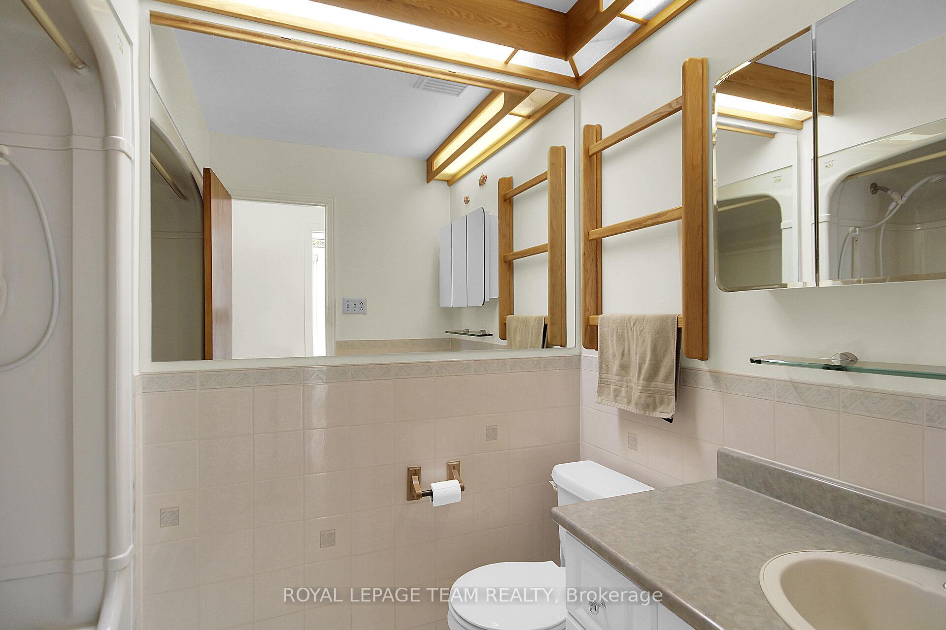 Photo 22 of 135 Old Colony Road, Ottawa, Kanata - Glencairn/Hazeldean — HOMEH