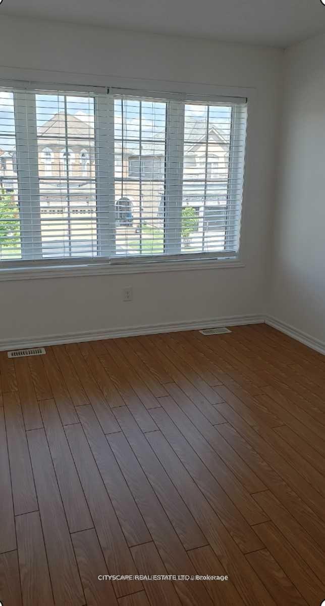 Photo 17 of 56 Narbonne Crescent, Hamilton, Stoney Creek — HOMEH
