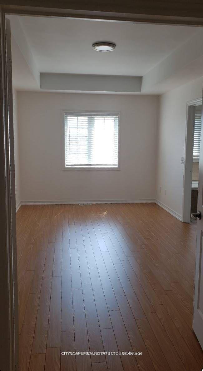 Photo 18 of 56 Narbonne Crescent, Hamilton, Stoney Creek — HOMEH