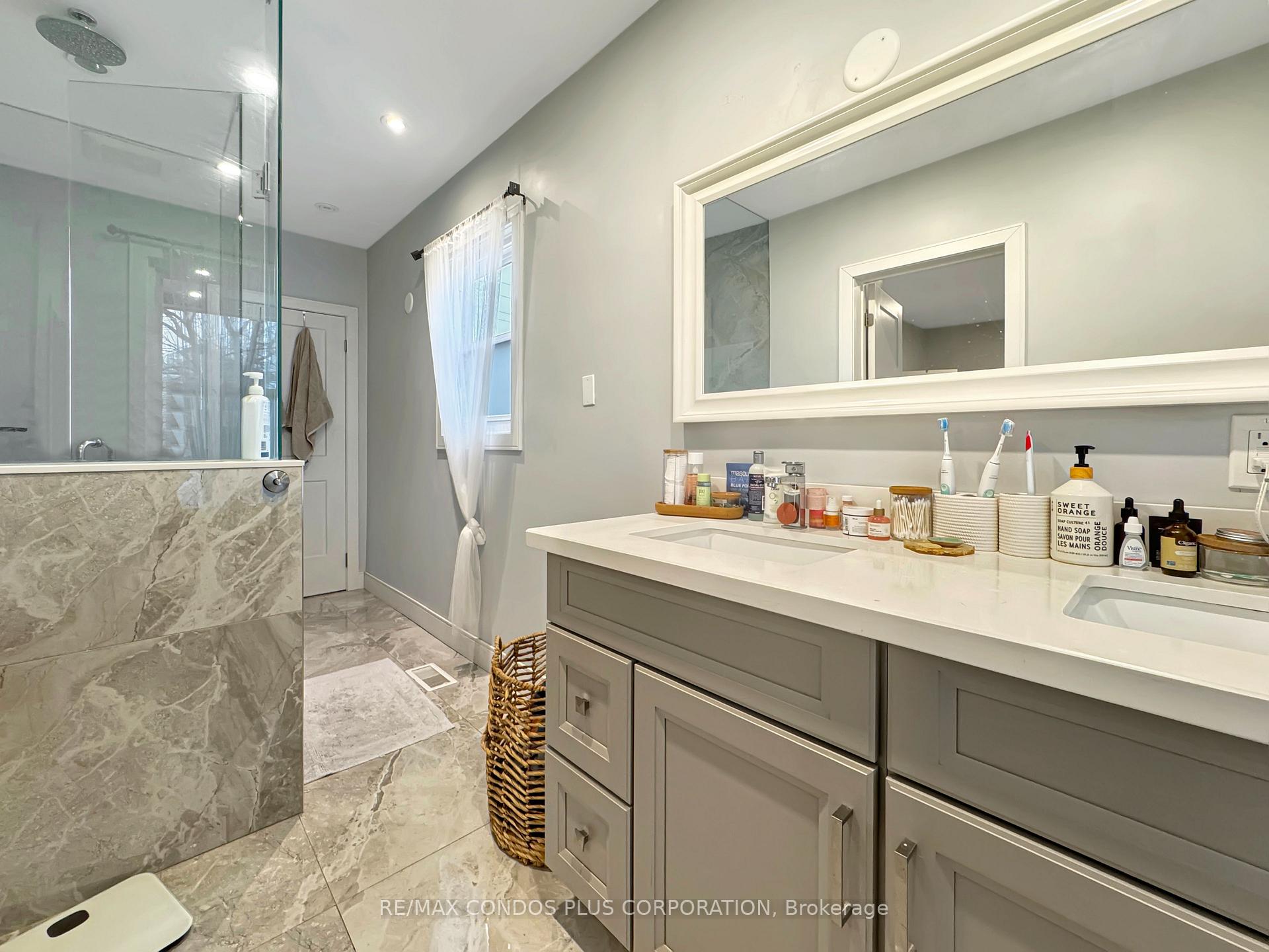 Photo 10 of 869 Beach Boulevard, Hamilton, Hamilton Beach — HOMEH