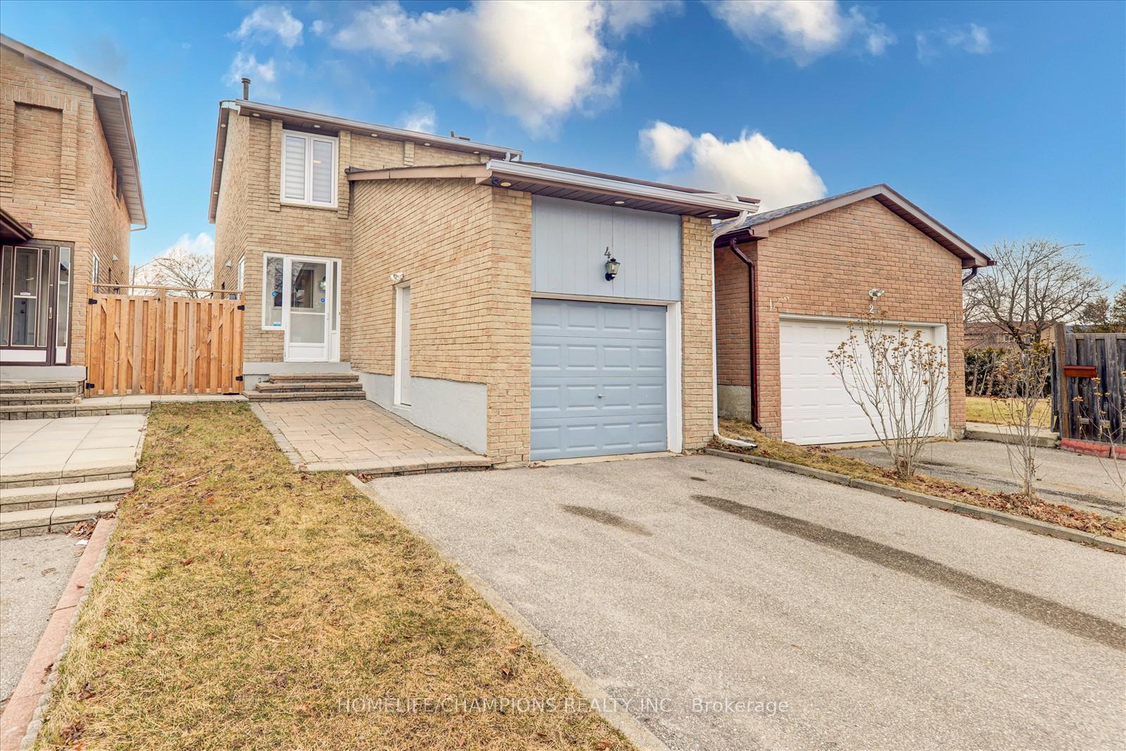 Photo 4 of 4 Croxley Green Drive, Markham, Milliken Mills West — HOMEH